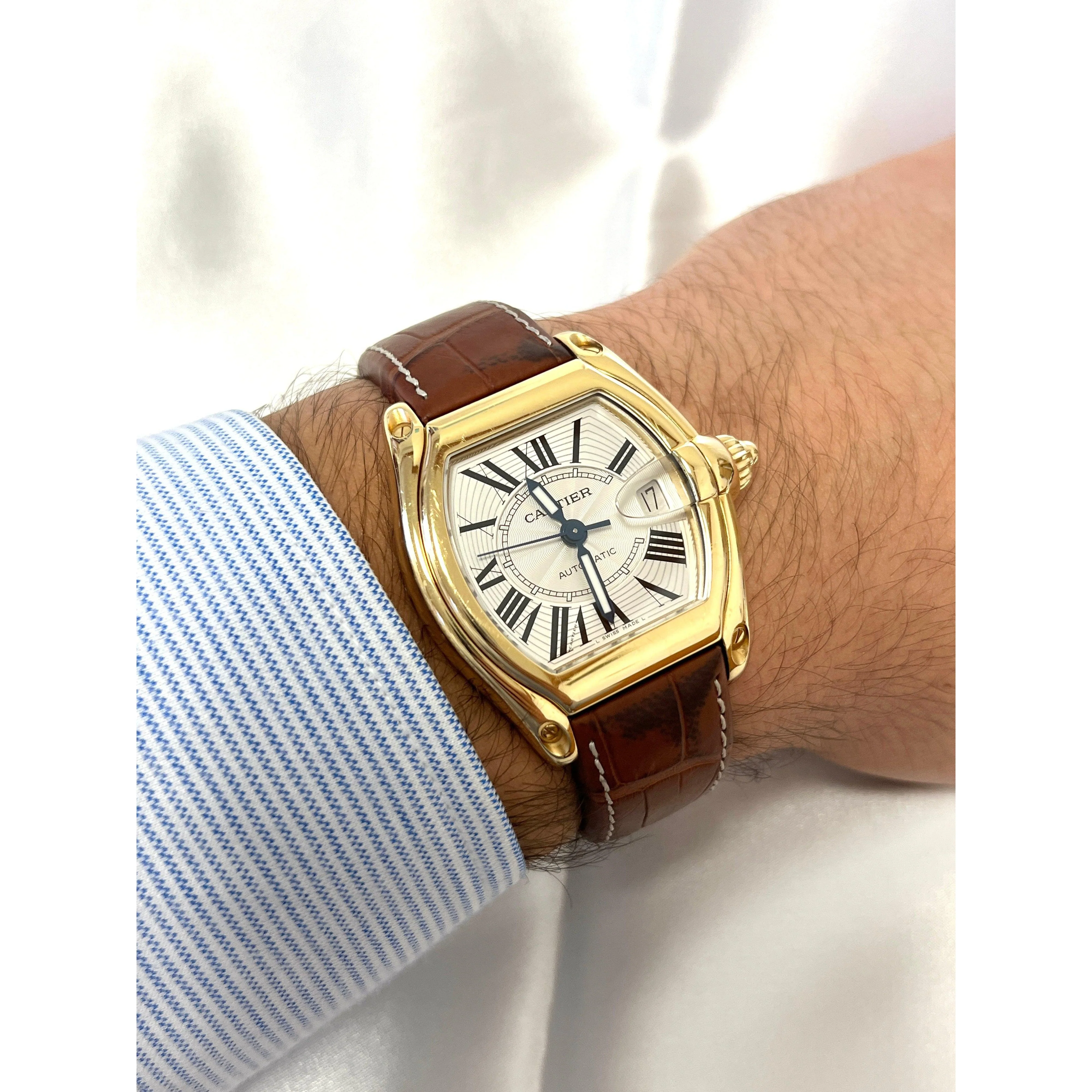 Cartier Roadster Ref. 2524 Men's Tonneau Large Size 18K Gold Watch in Leather with Box and Papers - Image 6