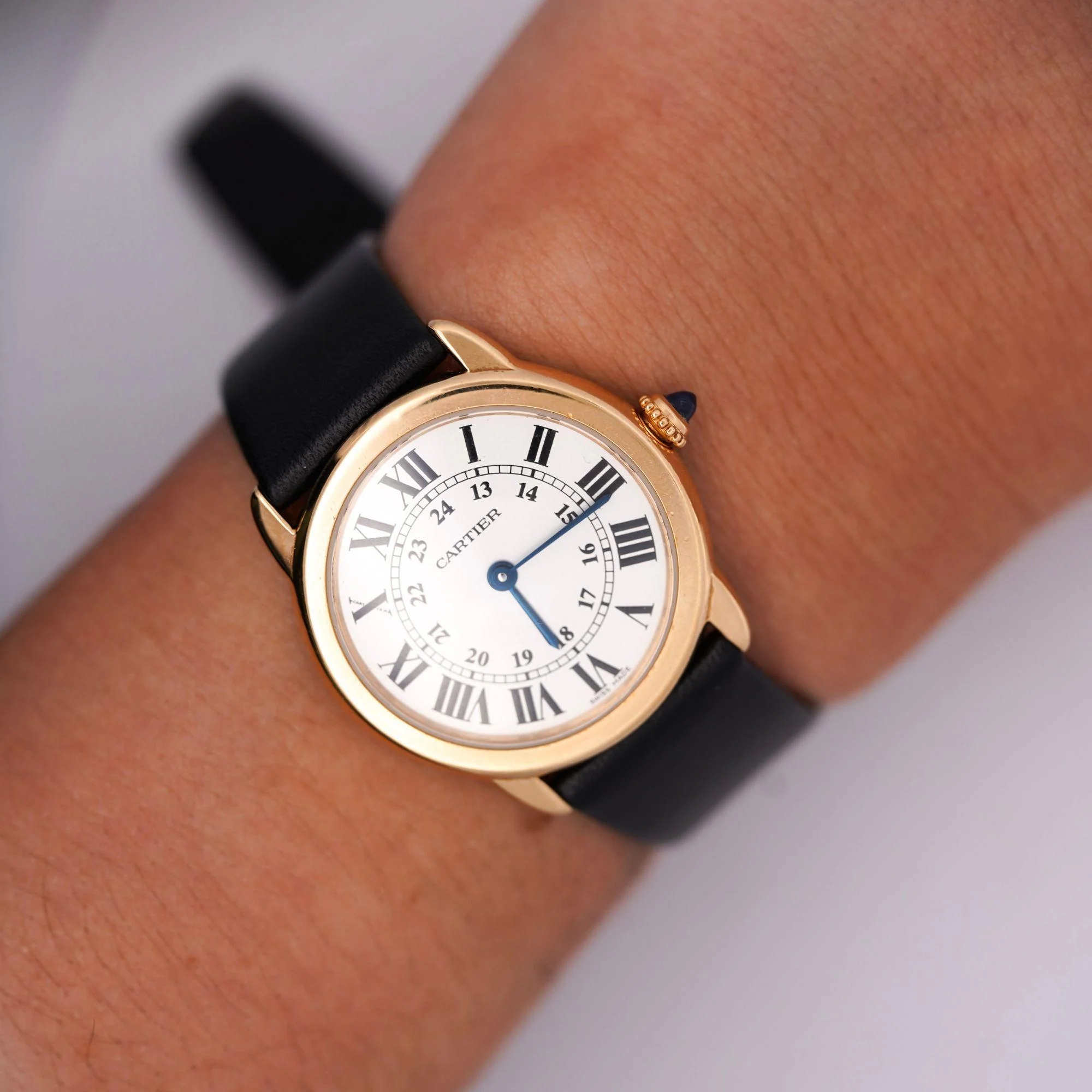 Cartier Ronde Solo 2987 29mm Gold and Steel Quartz Watch - Image 10