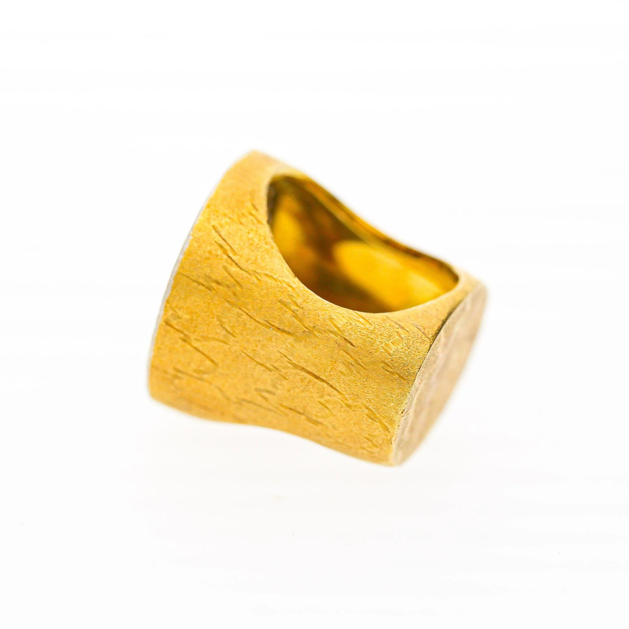 Carved Jade & Diamond in 18K Yellow Gold Two Tone White Gold Halo Wide Band Ring - Image 4