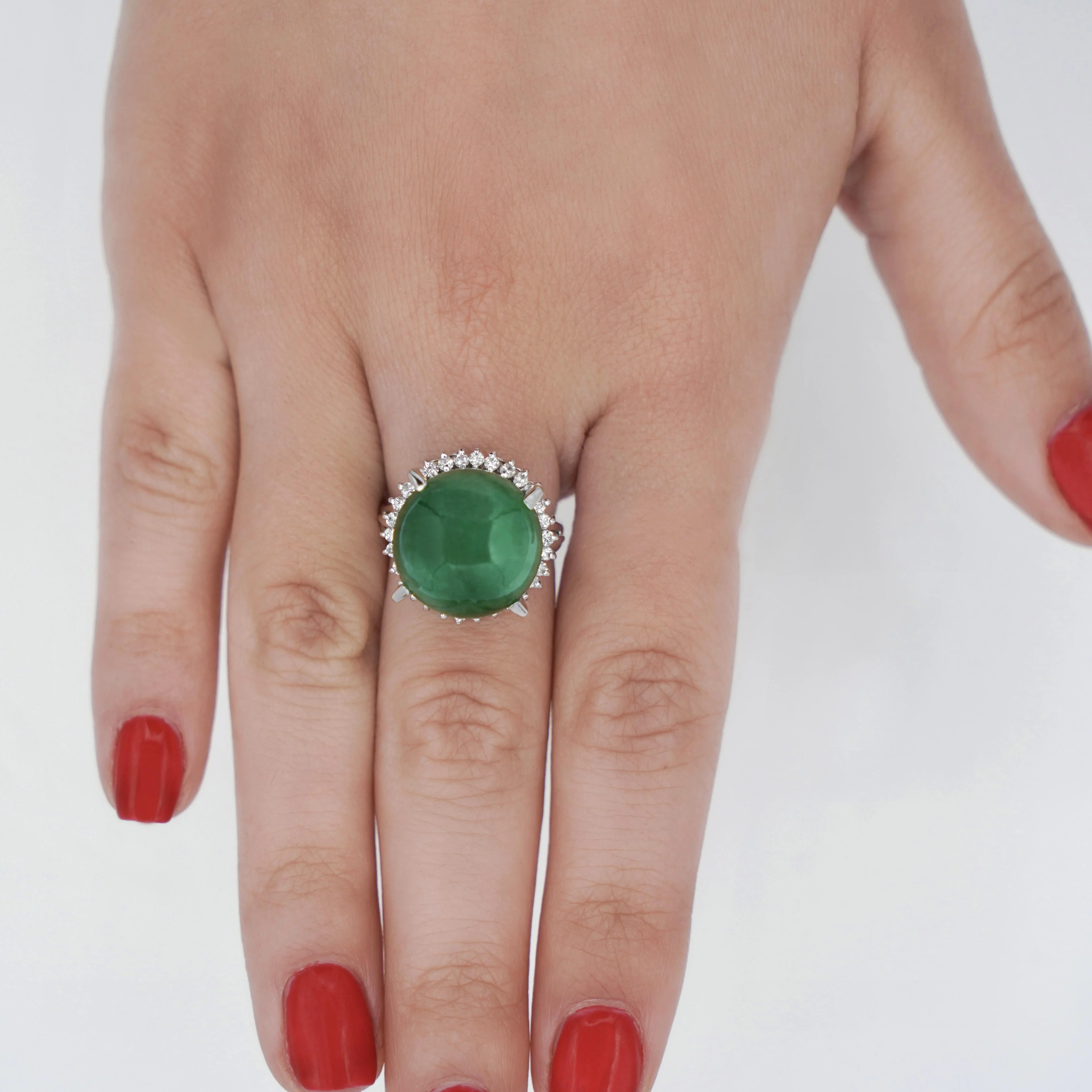 Certified 30 Carat Untreated Jadeite Jade & Diamond Platinum Ring - Image 3