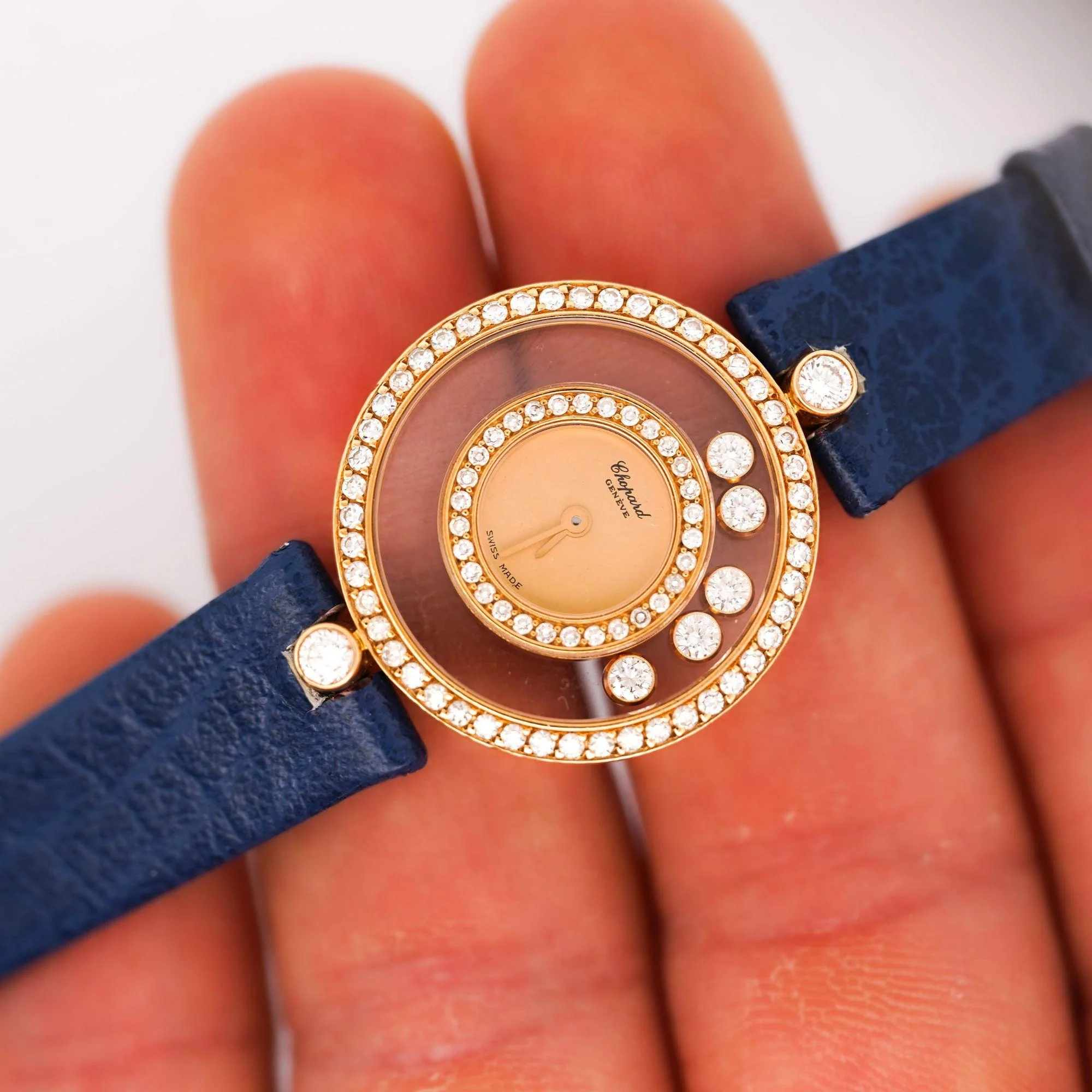 Chopard Happy Diamonds Sport Ref 4097 18K Yellow Gold Diamond Bezel Ladies Watch - Image 2