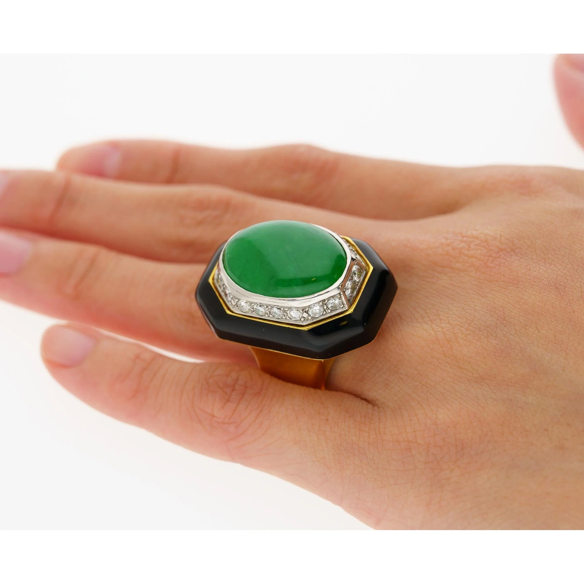 David Webb Signed Type A Fei Chui Jadeite Jade and Onyx Platinum & 18K Ring - Image 5