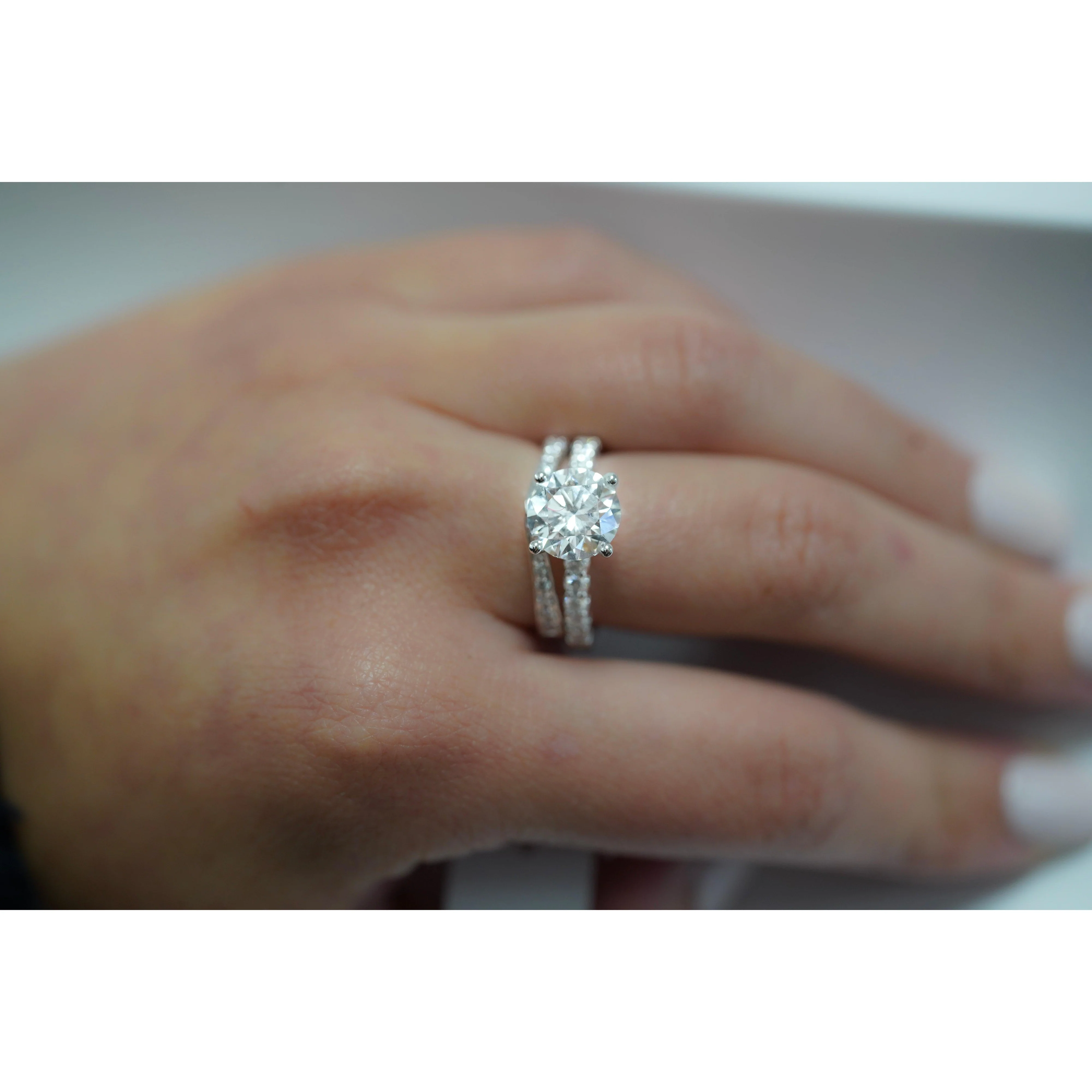 Natural Diamond Contoured Wedding Band Stacking Ring in 14K White Gold - Image 4