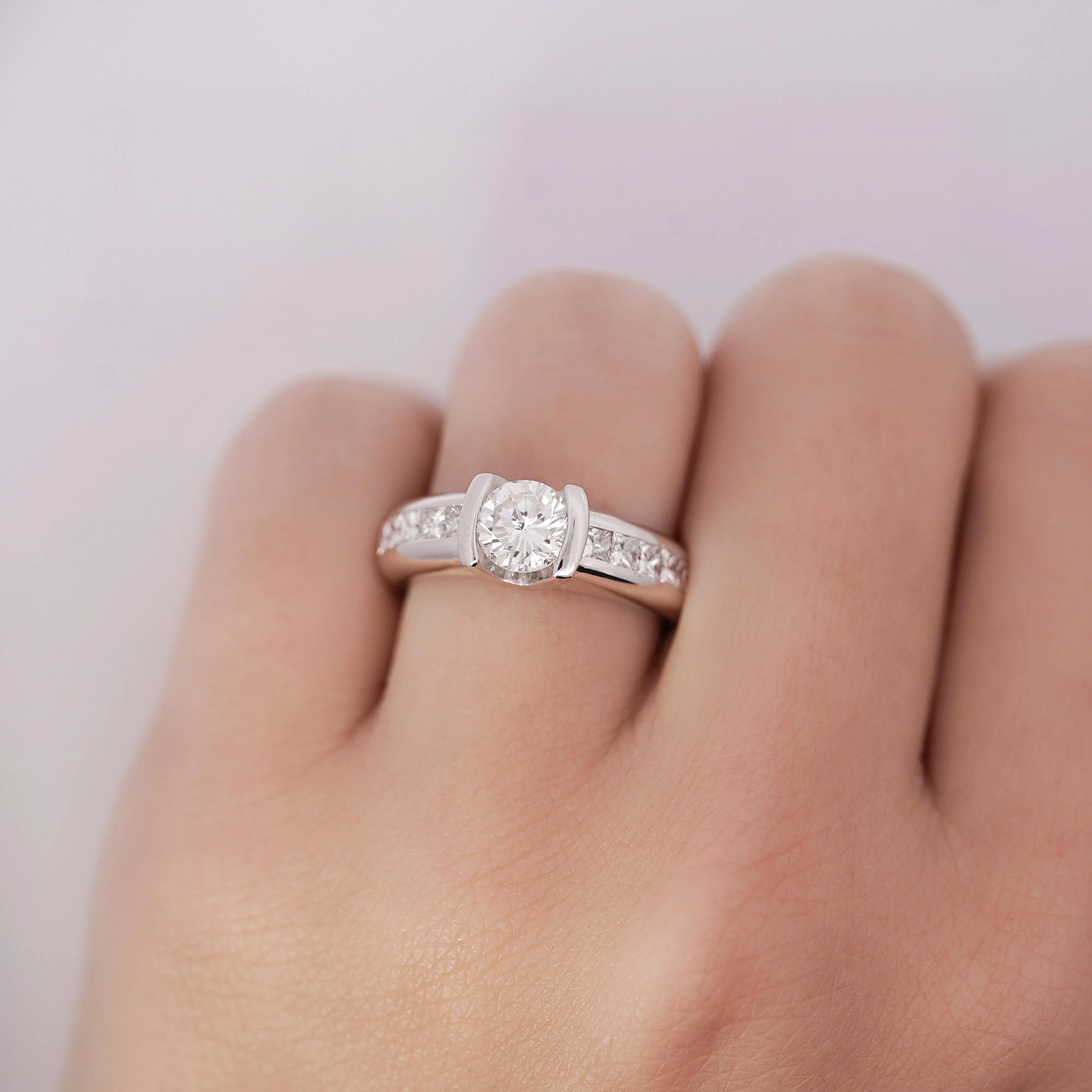EGL Certified 1.65Carat Round Princess Diamond Platinum Ring - Image 4