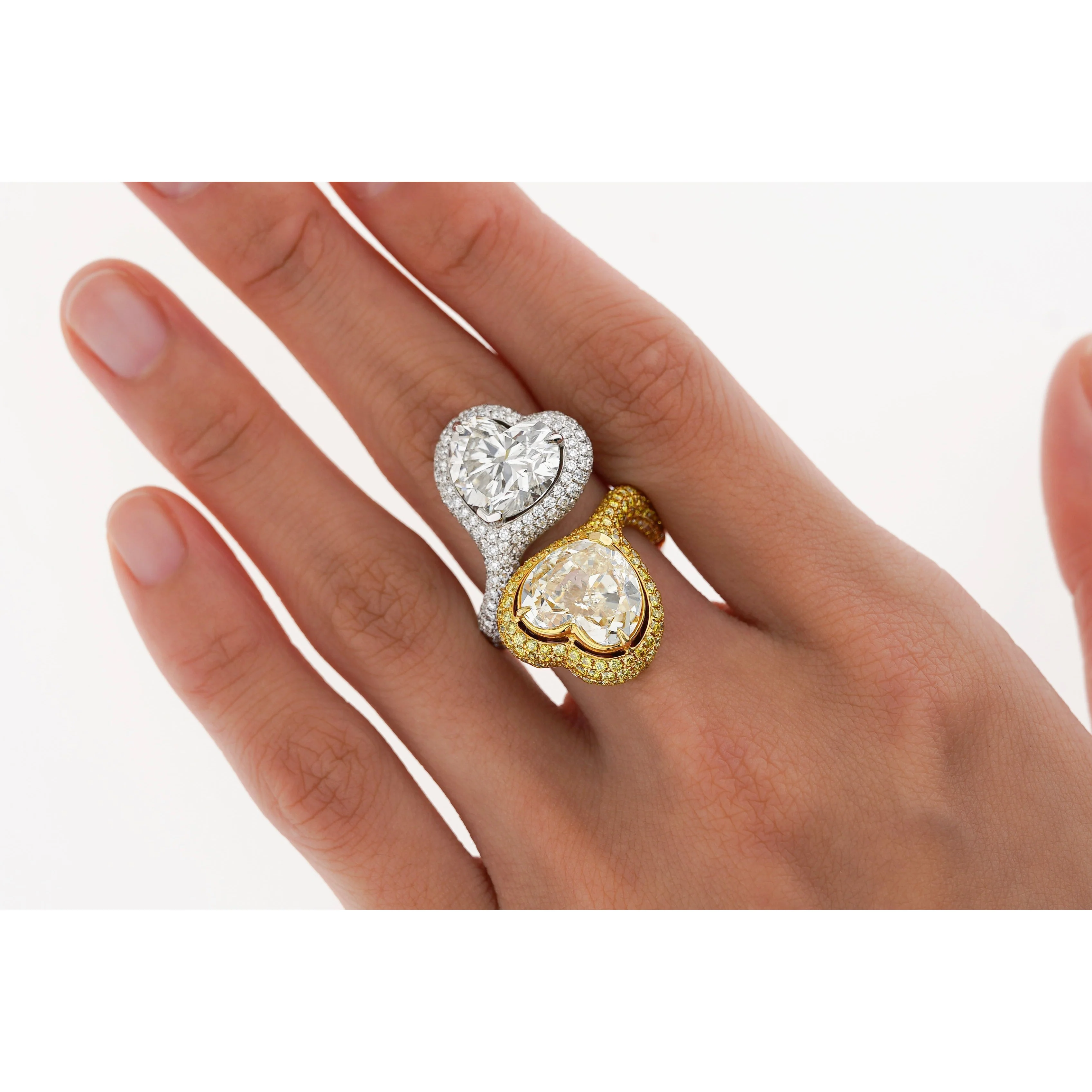 Heart Cut 5.79 & 5.73 Carat Fancy Yellow & White Diamond Toi Et Moi 18K Gold Ring - Image 10