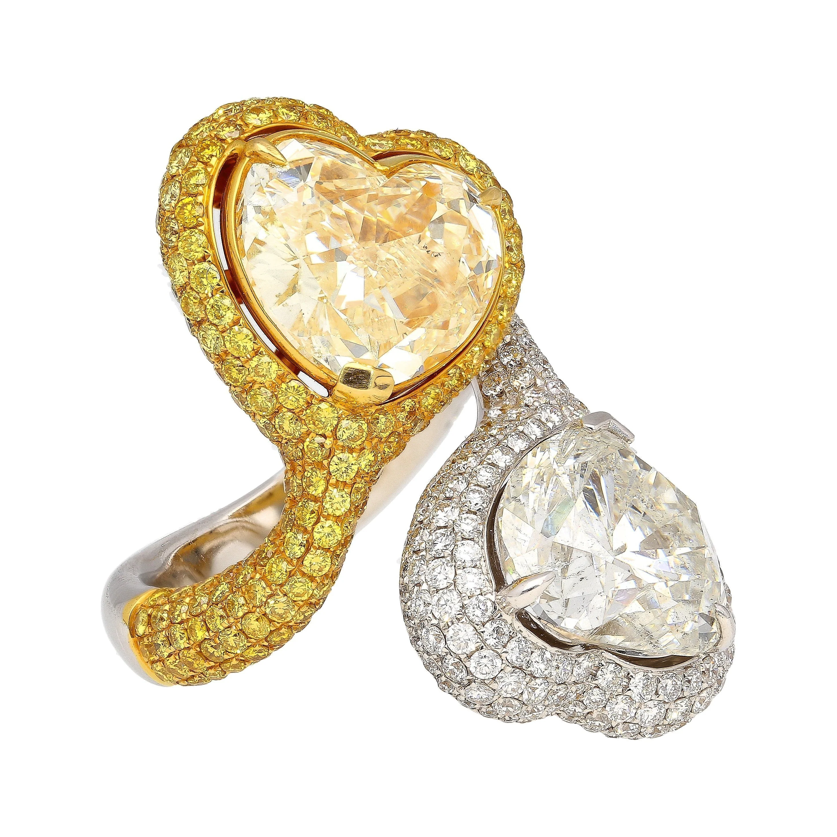 Heart Cut 5.79 & 5.73 Carat Fancy Yellow & White Diamond Toi Et Moi 18K Gold Ring - Image 2