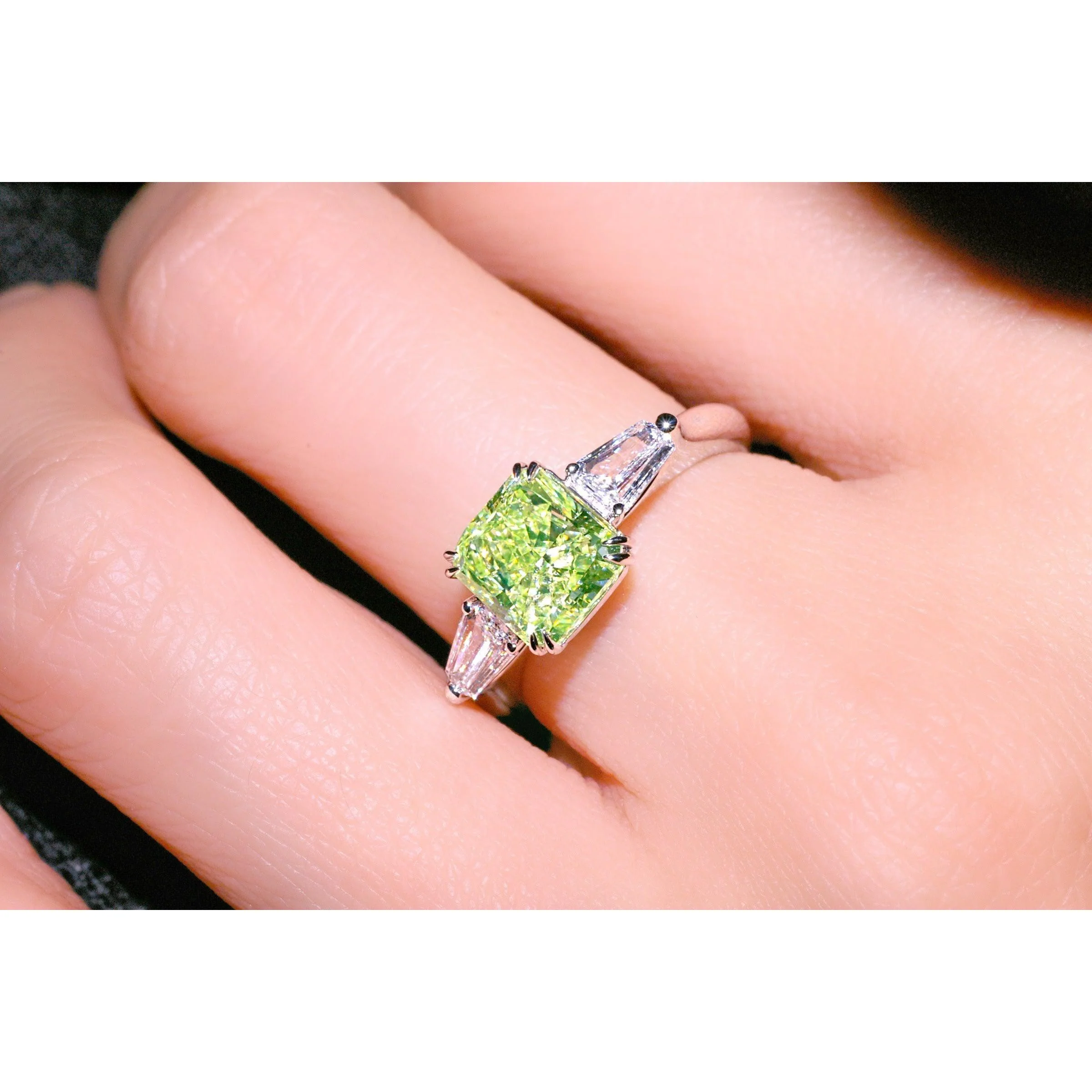 GIA Certified 2.22 Carat Fancy Yellow-Green Radiant Cut Diamond 3 Stone Ring in 18K White Gold - Image 5