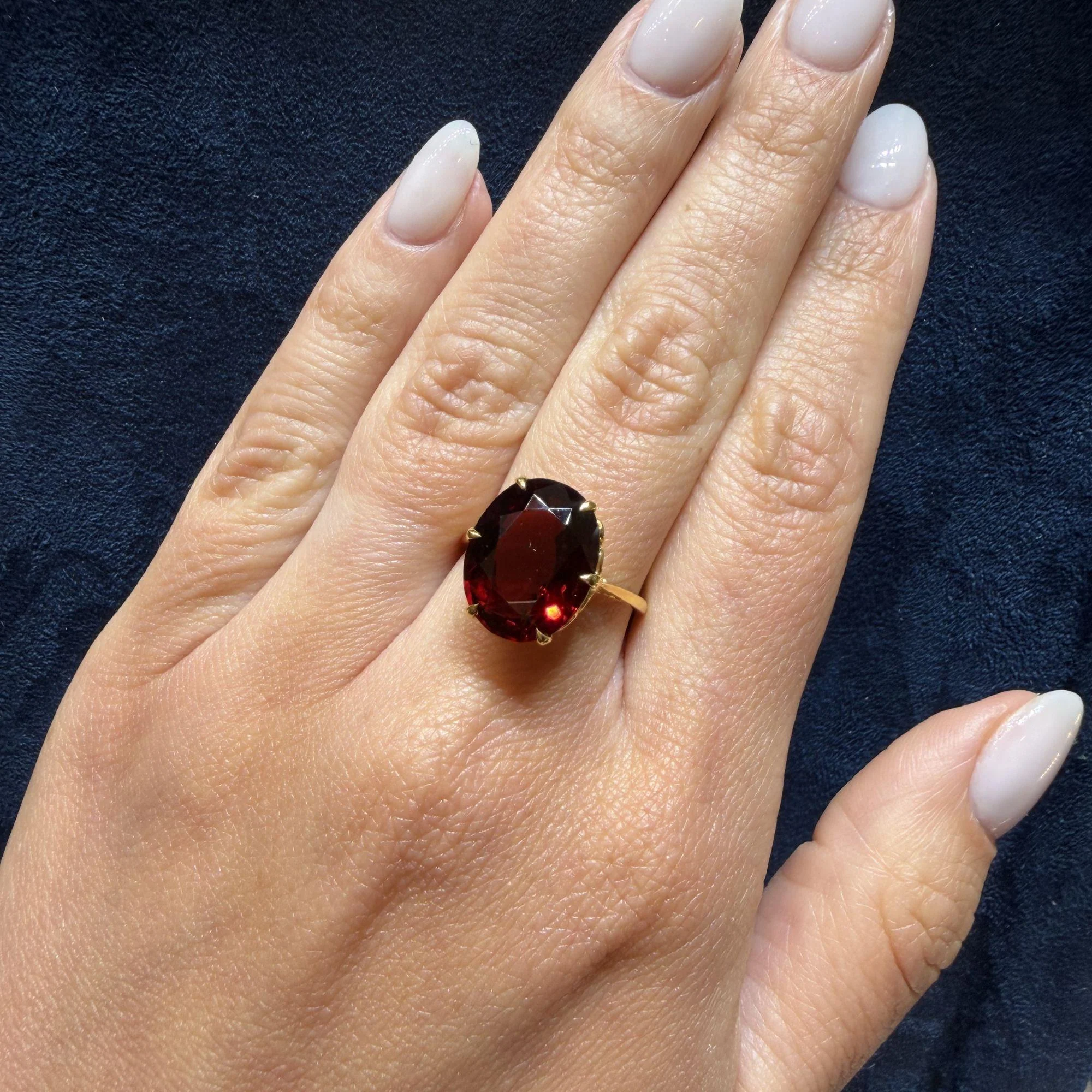 GIA 8.89 Carat Oval Pyrope Almandine Garnet Six Prong 18K Yellow Gold Solitaire - Image 11