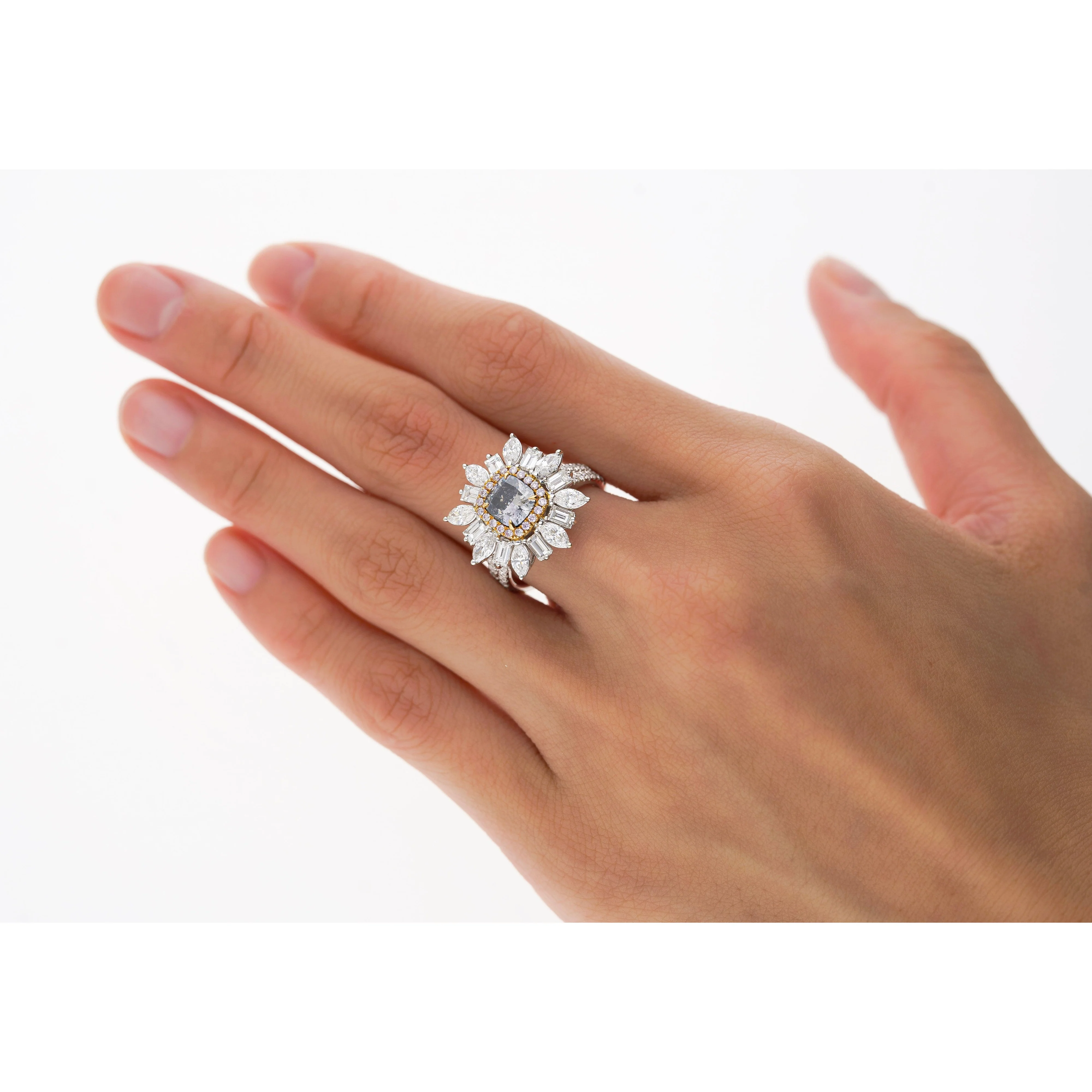 GIA Certified 1.01 Carat Fancy Bluish Gray Diamond Ring - Image 11