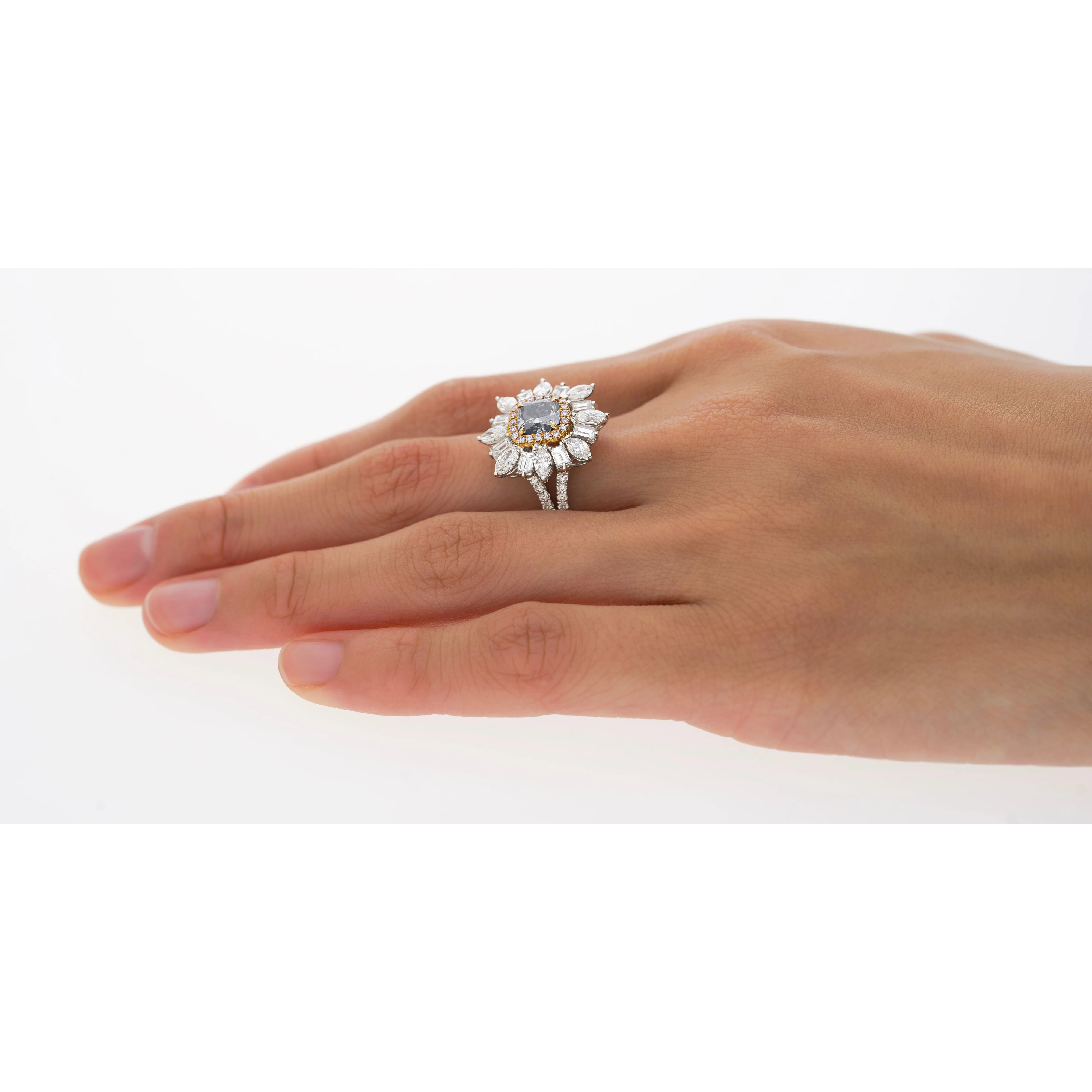 GIA Certified 1.01 Carat Fancy Bluish Gray Diamond Ring - Image 13
