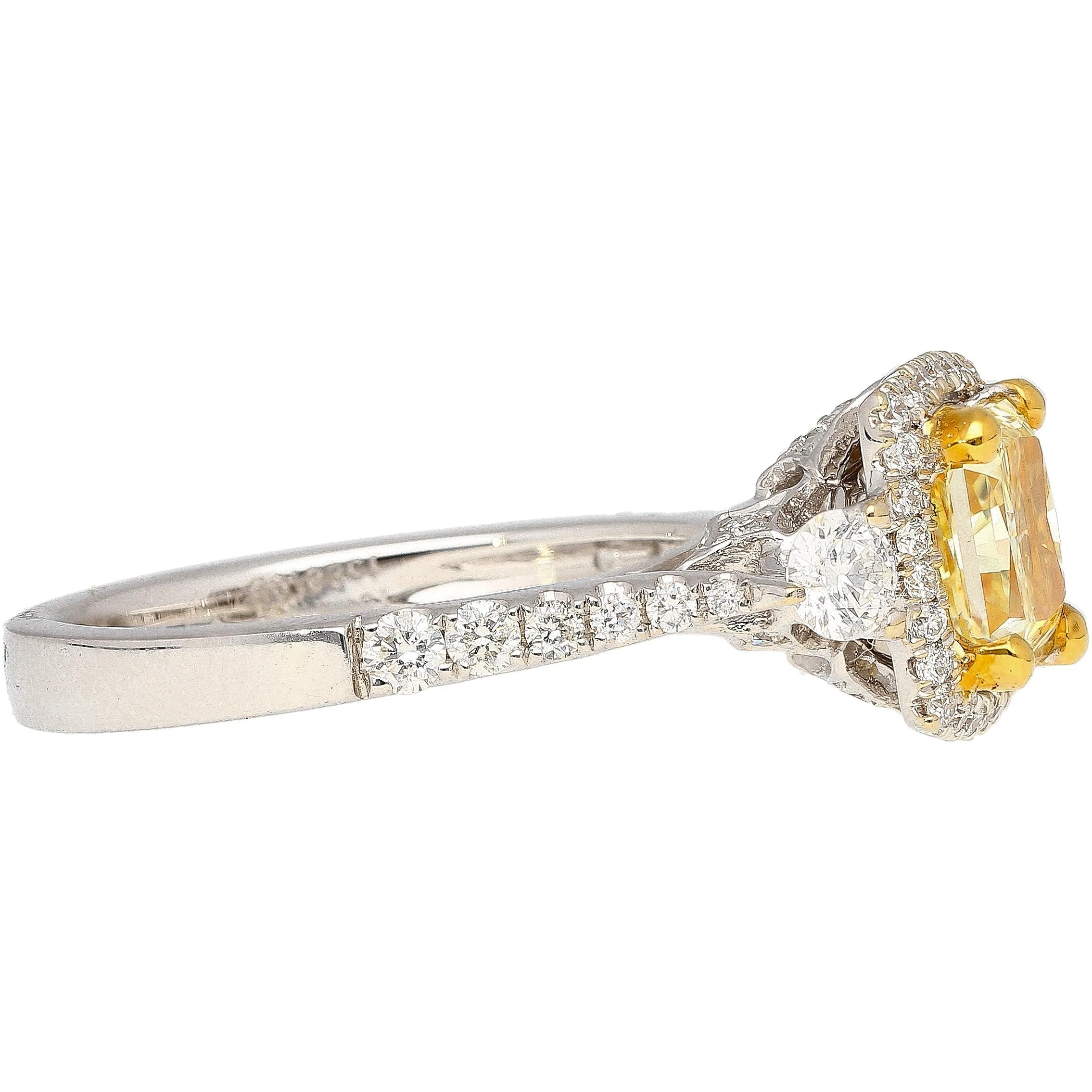 GIA Certified 1.24 Carat Radiant Cut Yellow (Y-Z) Diamond Engagement Ring in 18K White Gold - Image 7