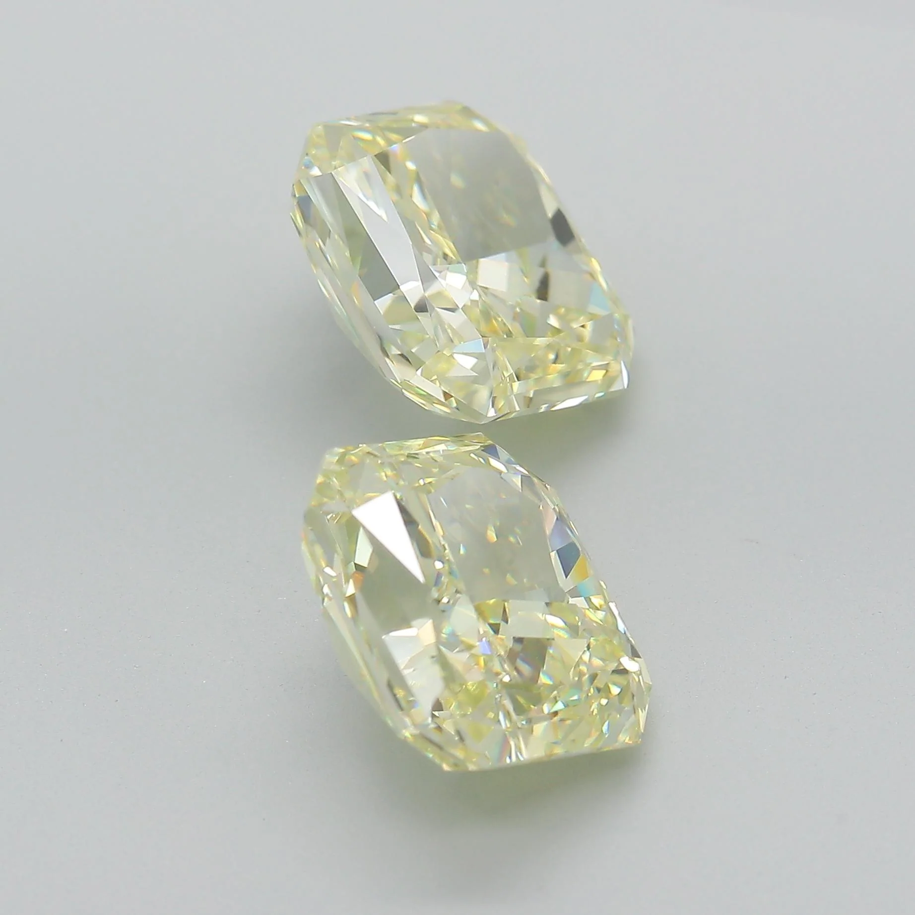 GIA Certified 10.52 Carat Fancy Light Yellow Radiant Cut Diamond Pair Loose - Image 4