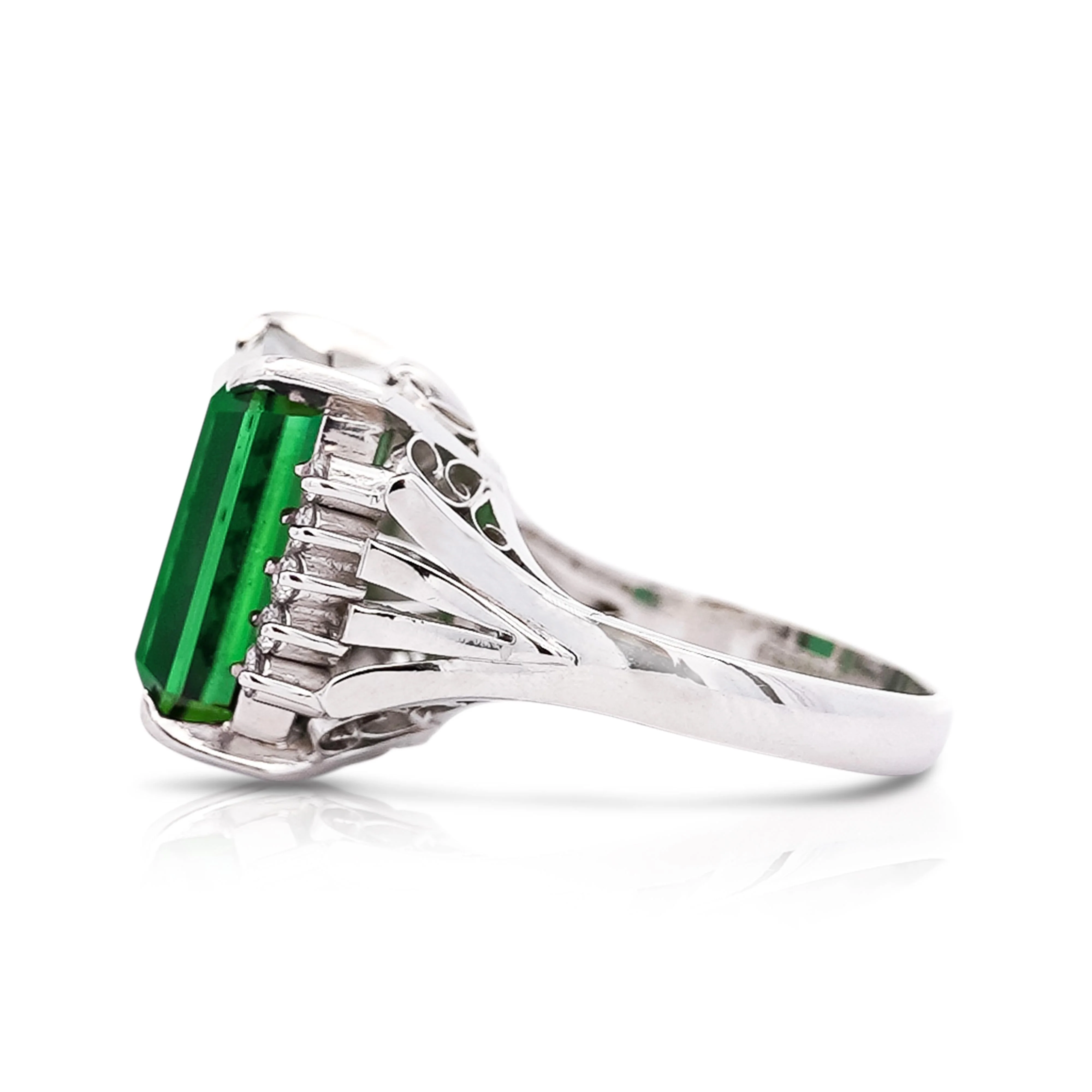 GIA Certified 11.22 Carat Green Tourmaline and Diamond Platinum Filigree Ring - Image 3