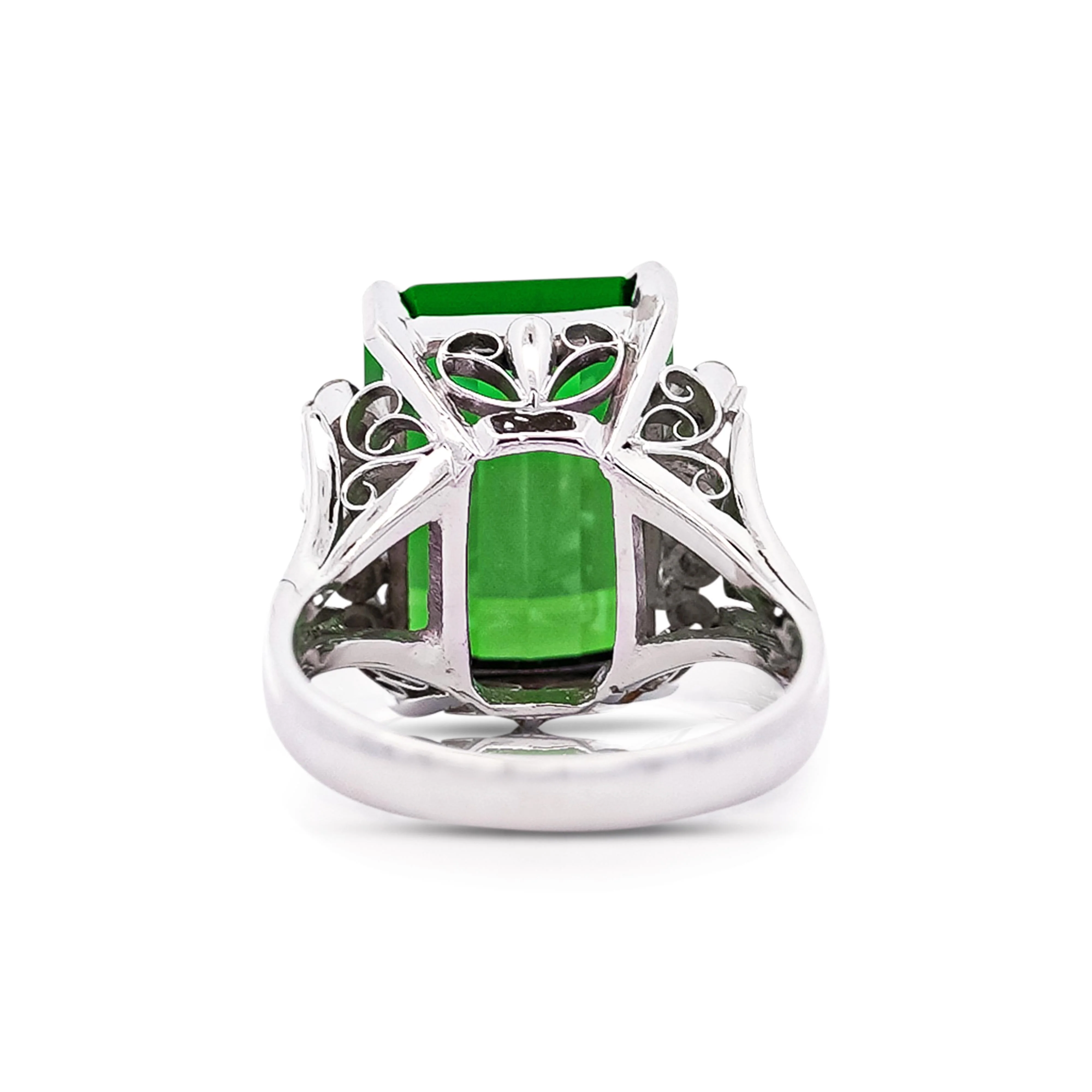 GIA Certified 11.22 Carat Green Tourmaline and Diamond Platinum Filigree Ring - Image 4