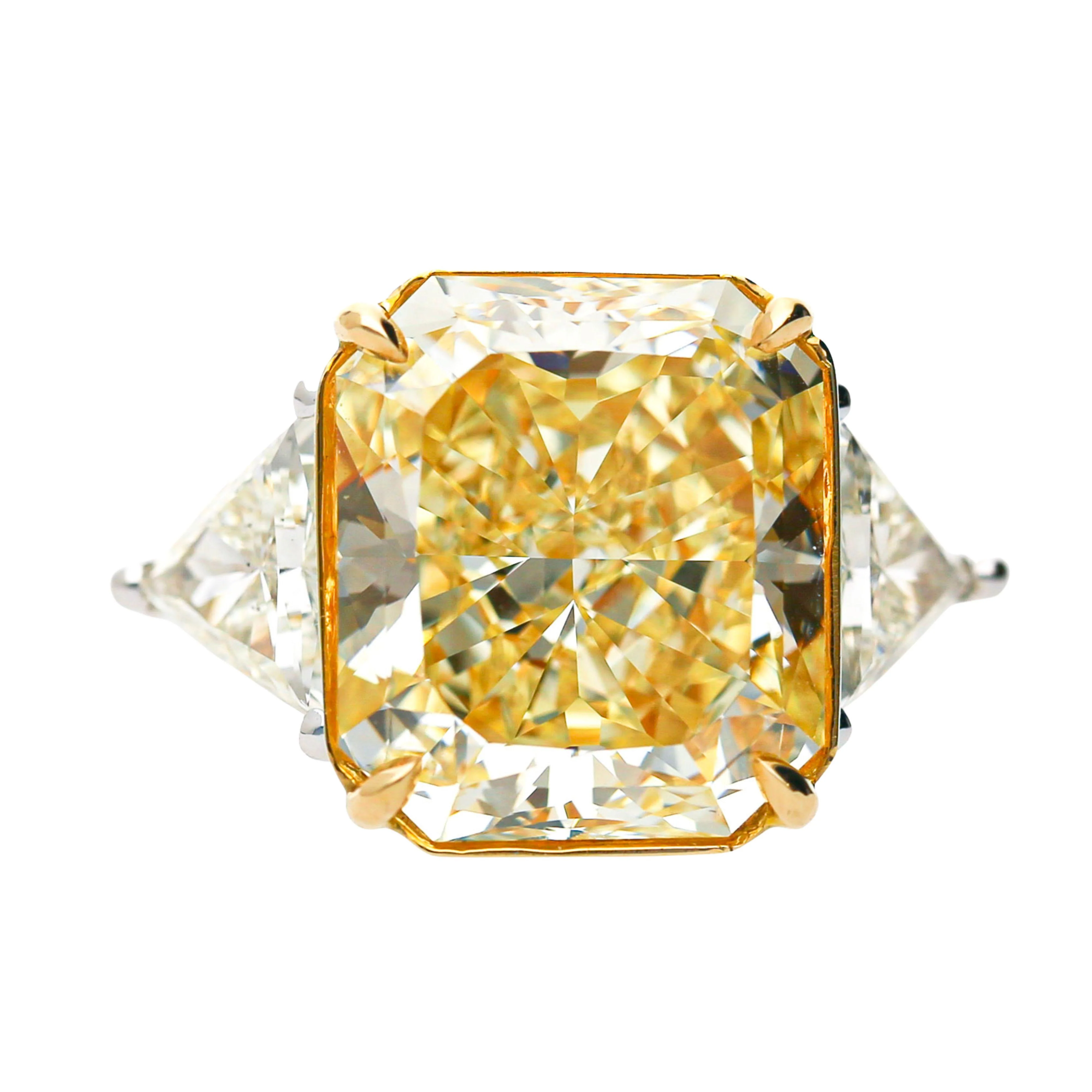 GIA Certified 13.03 Carat Flawless Radiant Fancy Yellow Diamond Ring - Image 4