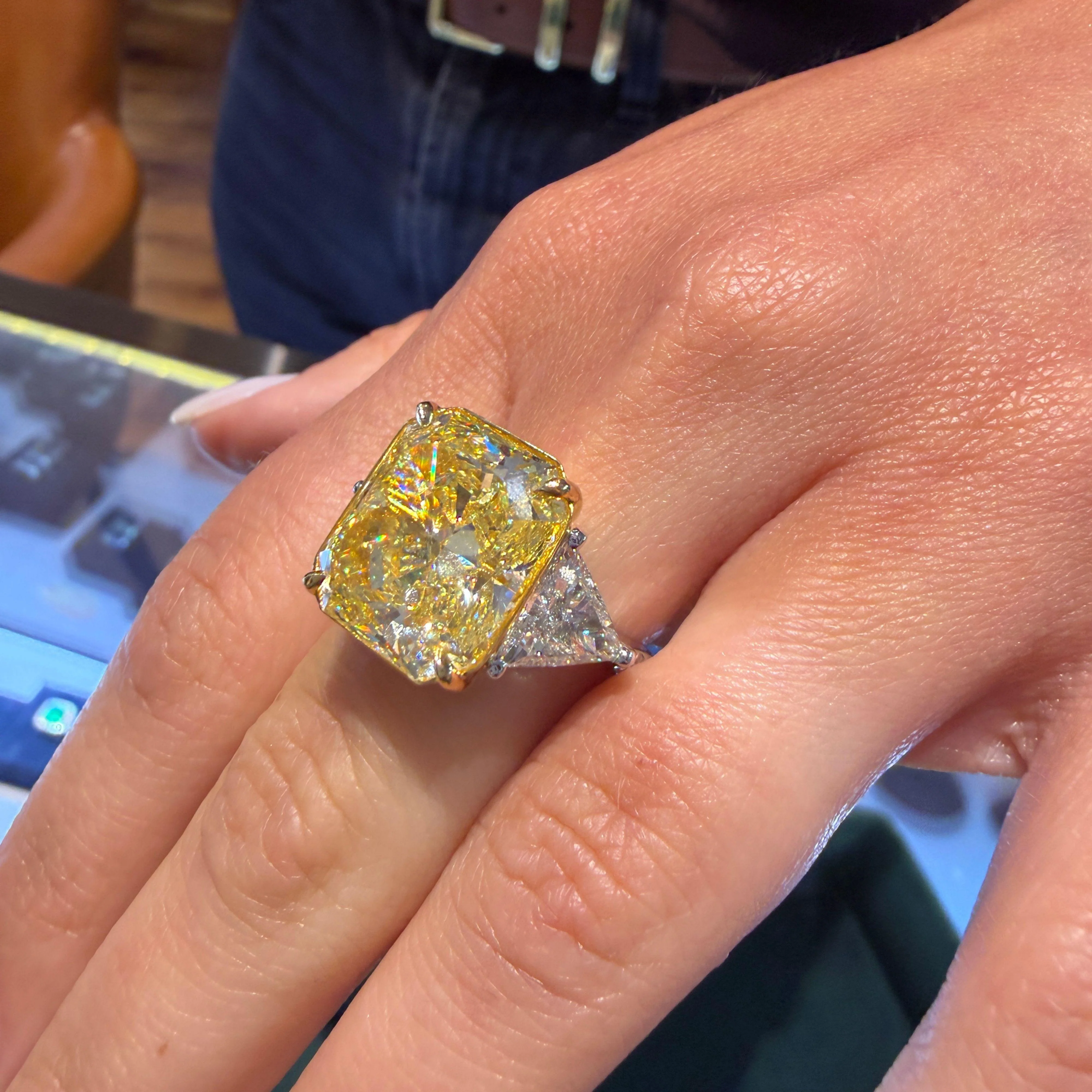 GIA Certified 13.03 Carat Flawless Radiant Fancy Yellow Diamond Ring - Image 8