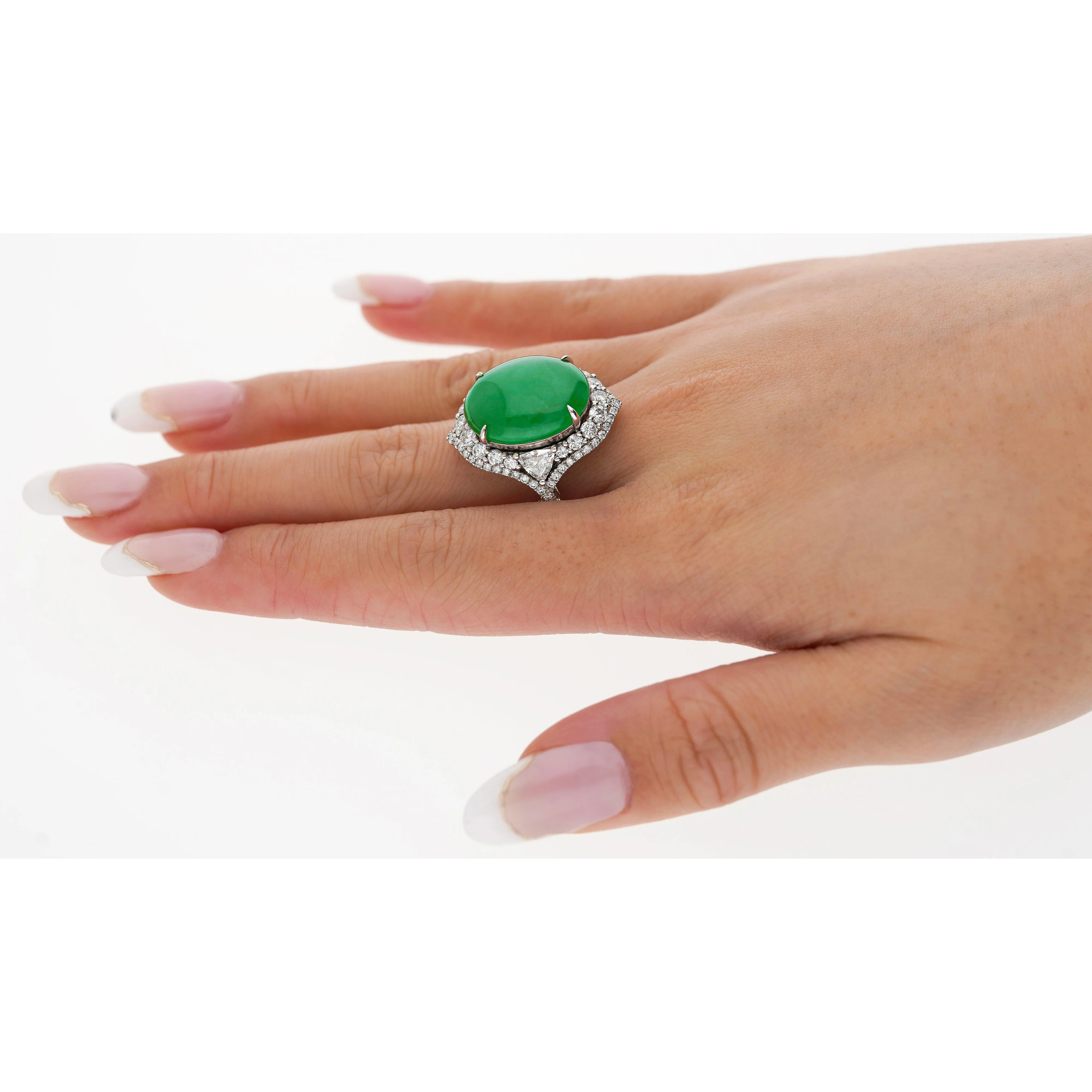 GIA Certified 14.68 Carat Grade A Jadeite Jade Ring with Diamond in 18K Gold - Image 10