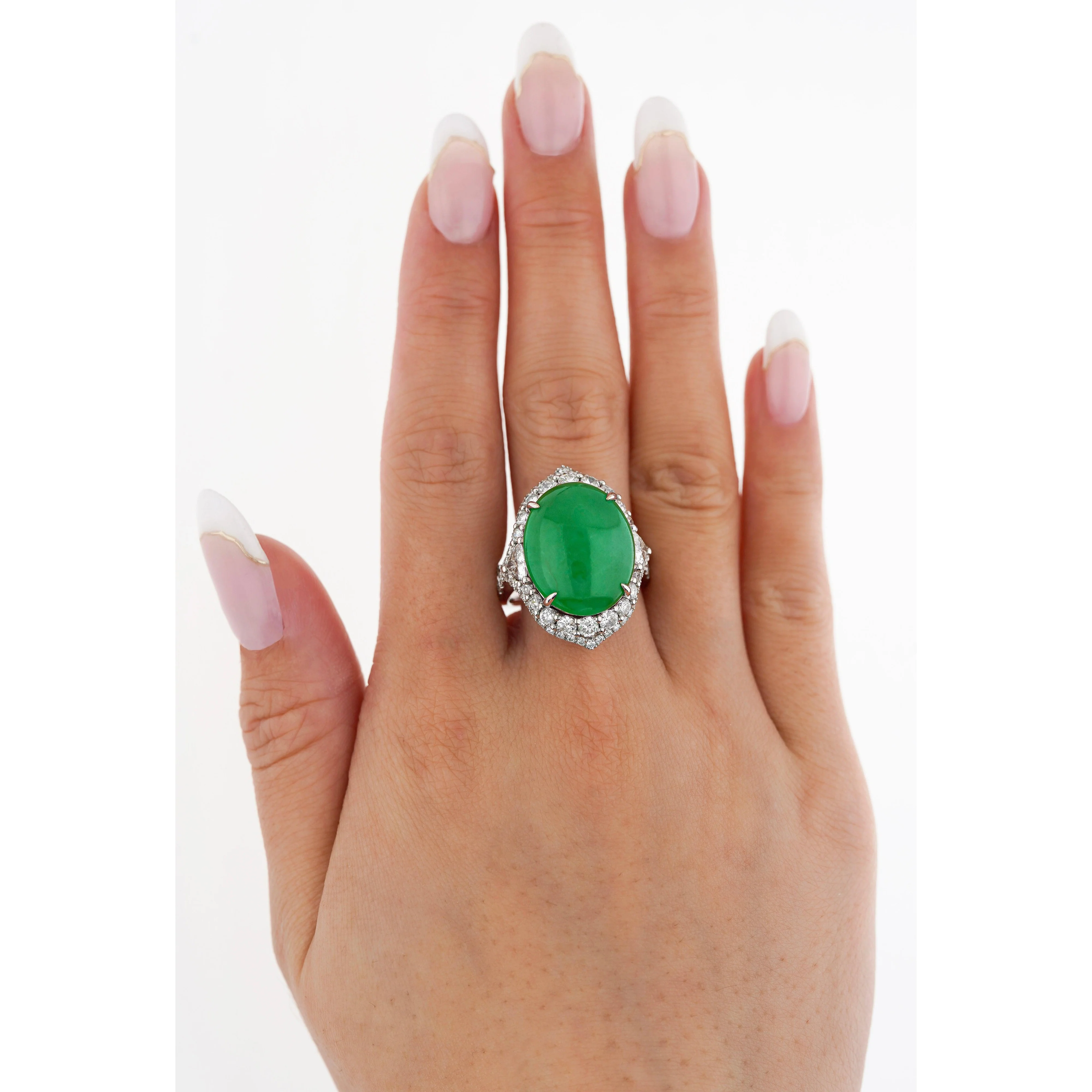 GIA Certified 14.68 Carat Grade A Jadeite Jade Ring with Diamond in 18K Gold - Image 9