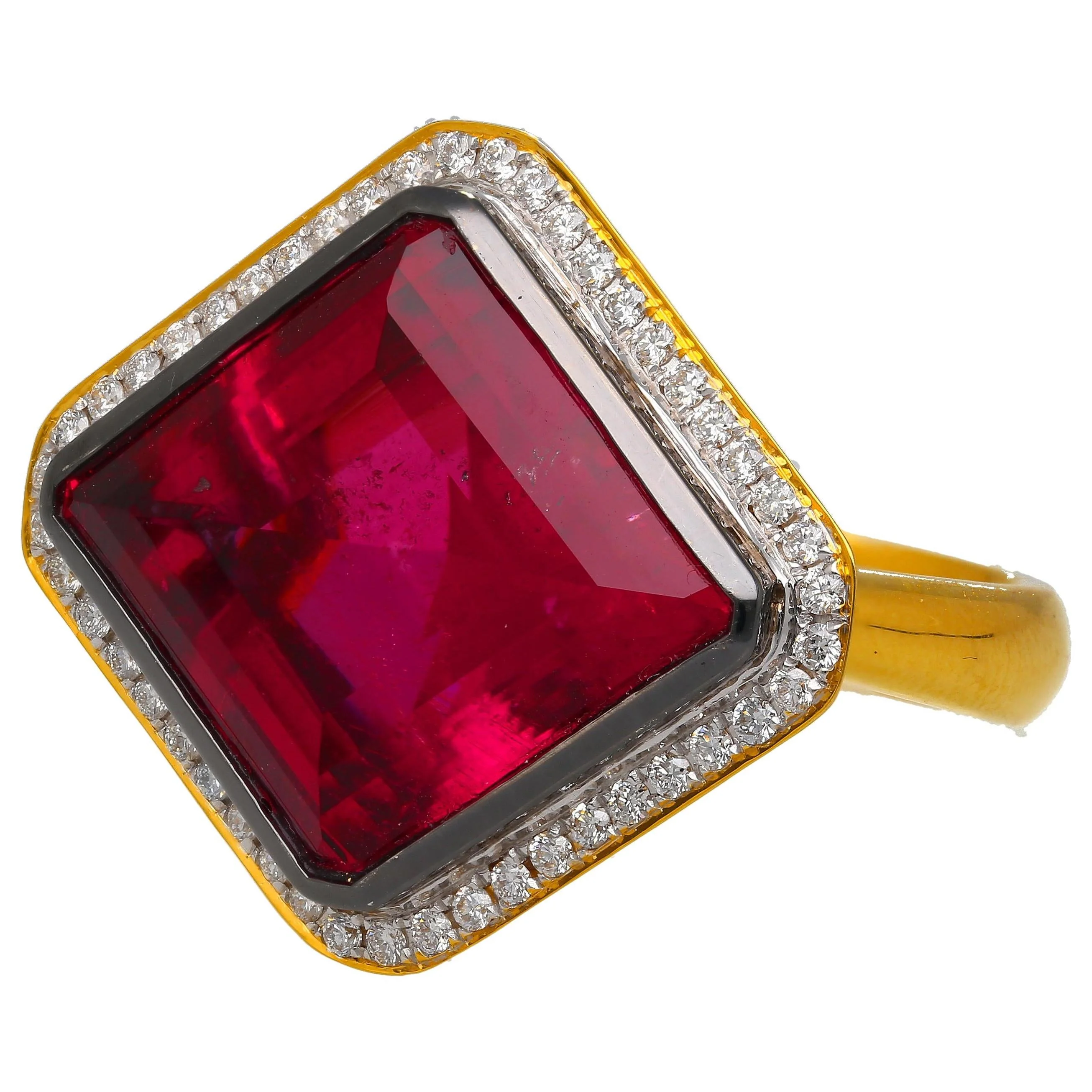 GIA Certified 17.16 Carat Lozenge Cut Rubellite Red Tourmaline Ring - Image 4