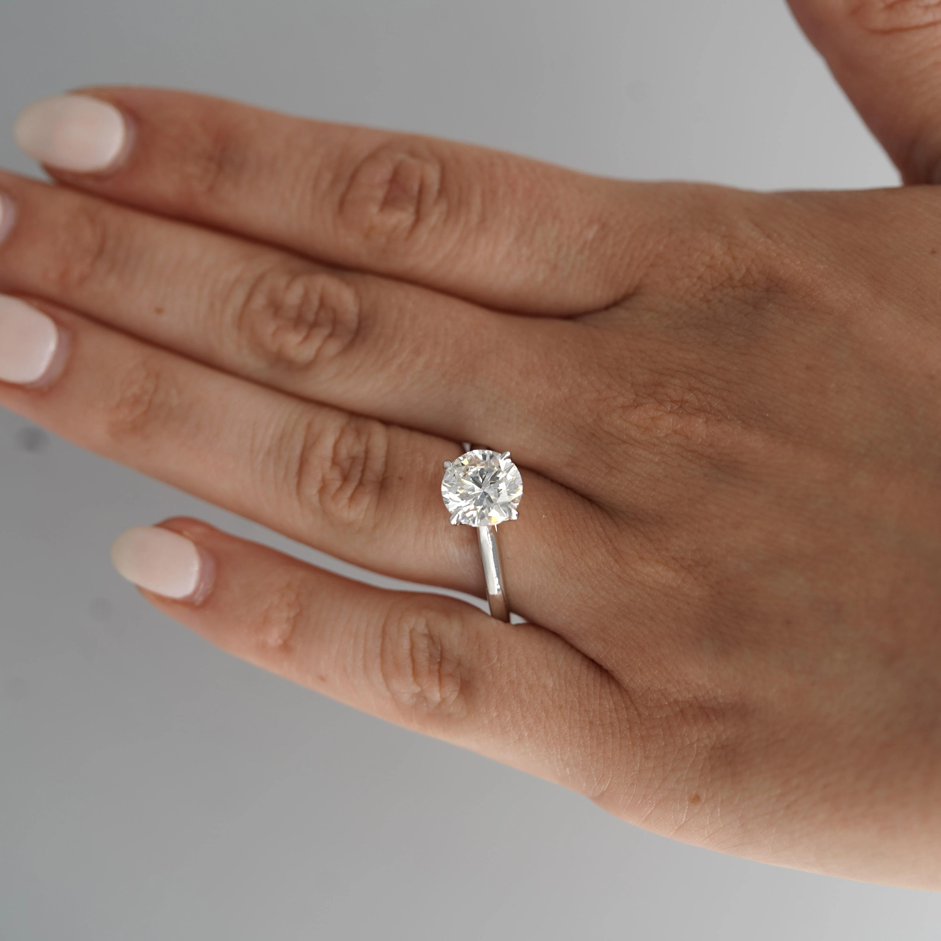 GIA Certified 2.56 Carat Round Cut Diamond Cathedral Solitaire Ring - Image 10