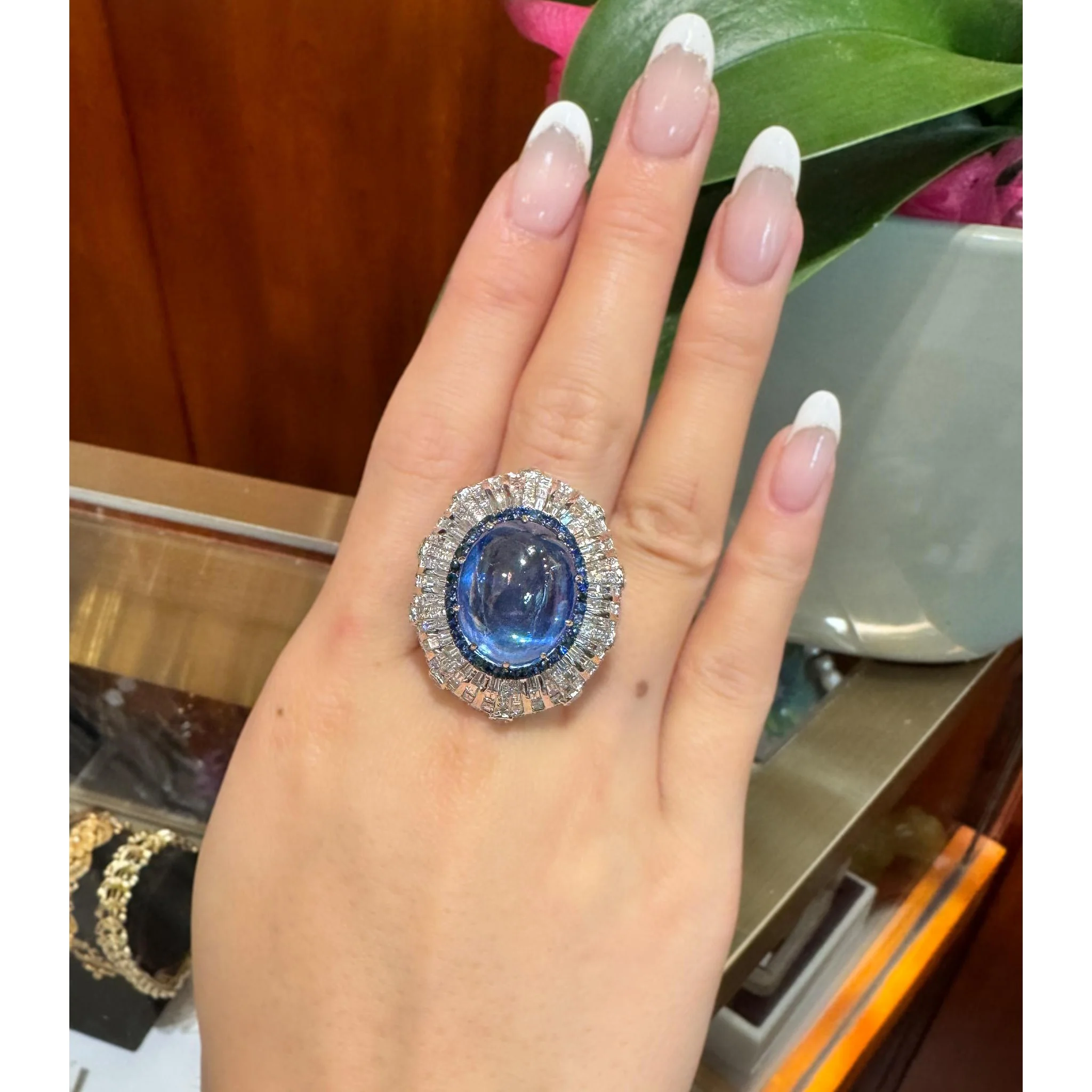 GIA Certified 26 Carat Sapphire Cabochon & Diamond Art Deco Dome 18K Ring - Image 10
