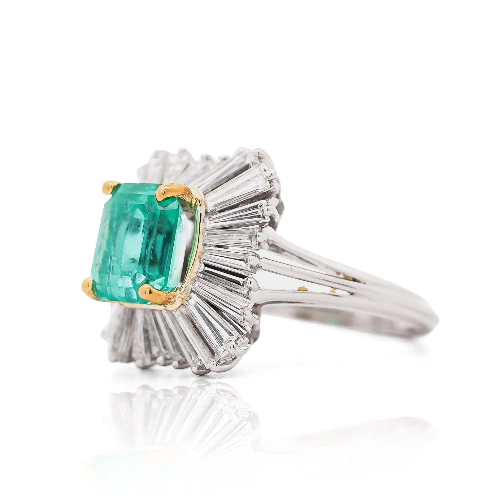 GIA Certified 3.07 Carat Colombian Emerald & Diamond Platinum Ballerina Ring - Image 4