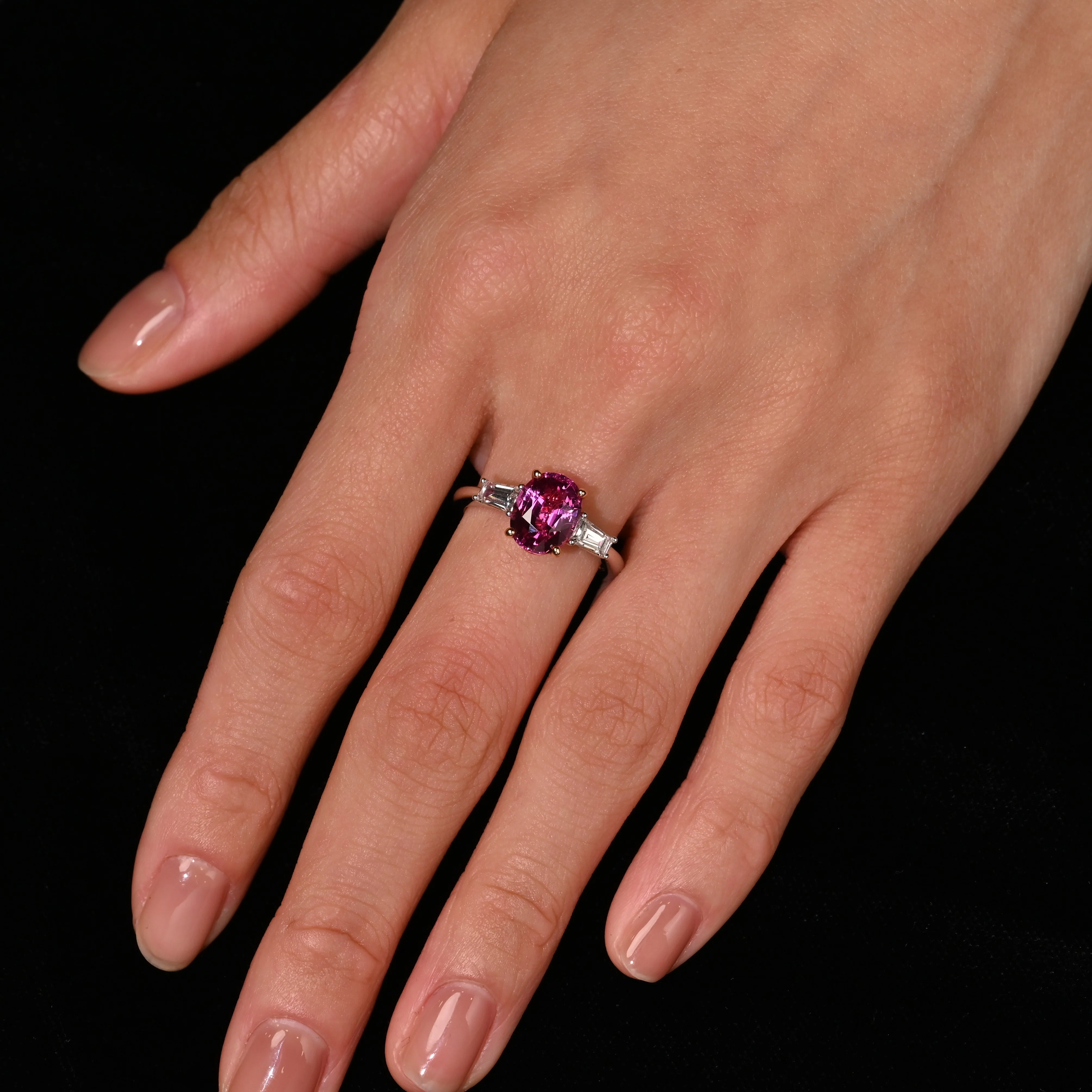 GIA Certified 3.2 Carat No Heat Pink Sapphire Oval and Diamond 3 Stone Ring - Image 2