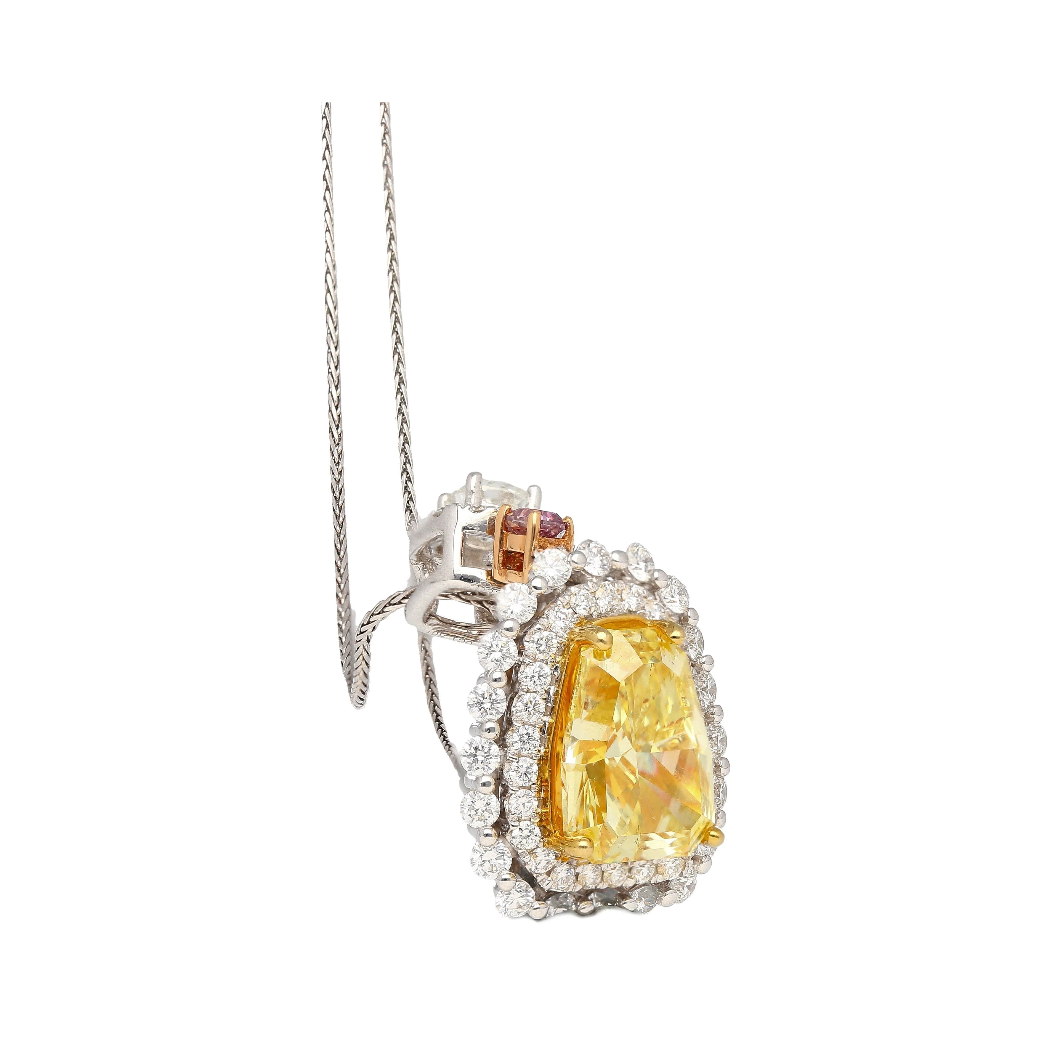 GIA Certified 3.28 Carat Fancy Intense Yellow Shield Kite Cut Natural Diamond Pendant Necklace - Image 5