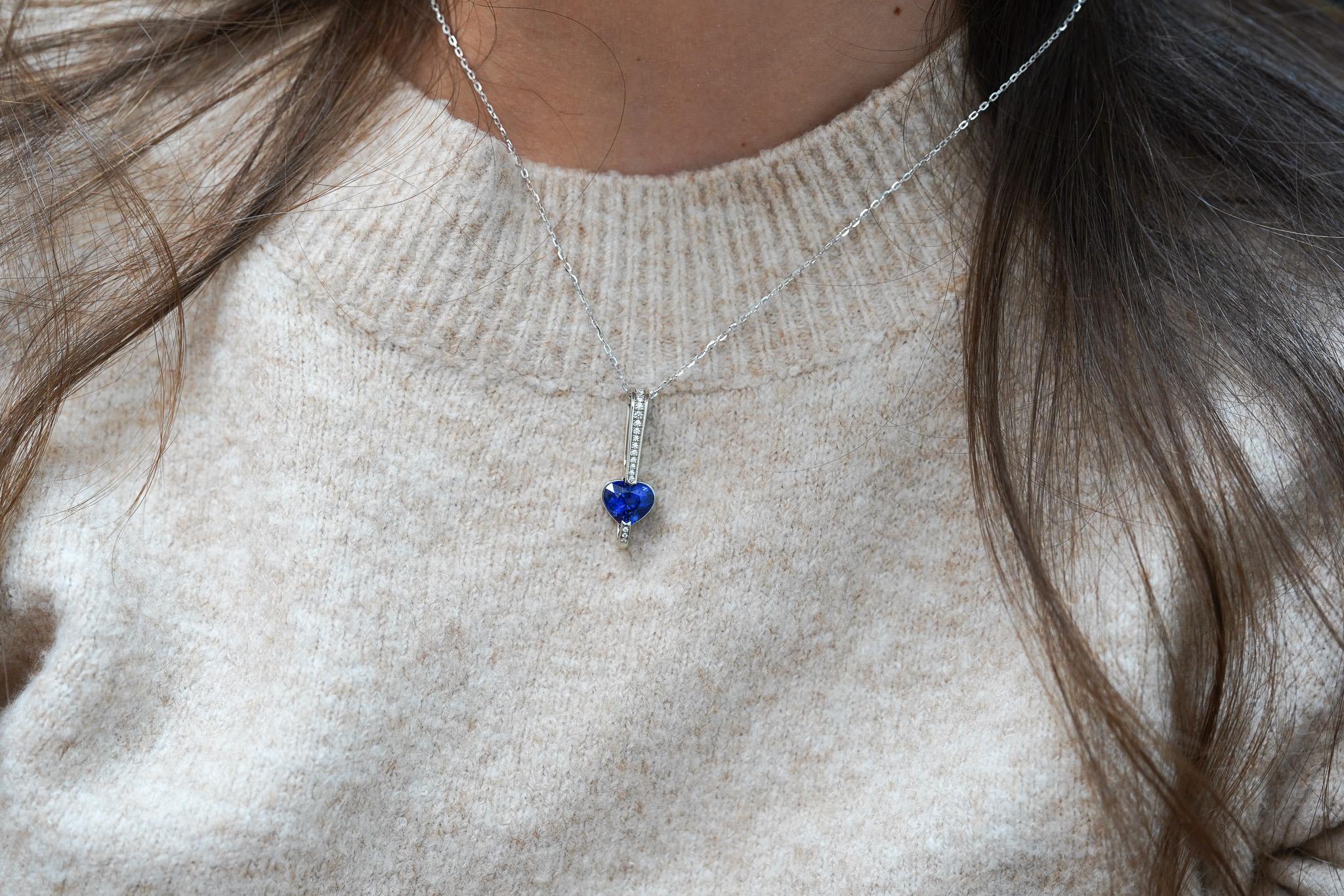 GIA Certified 3.5 Carat Heart Blue Sri Lanka Sapphire Diamond 18K Drop Pendant - Image 10