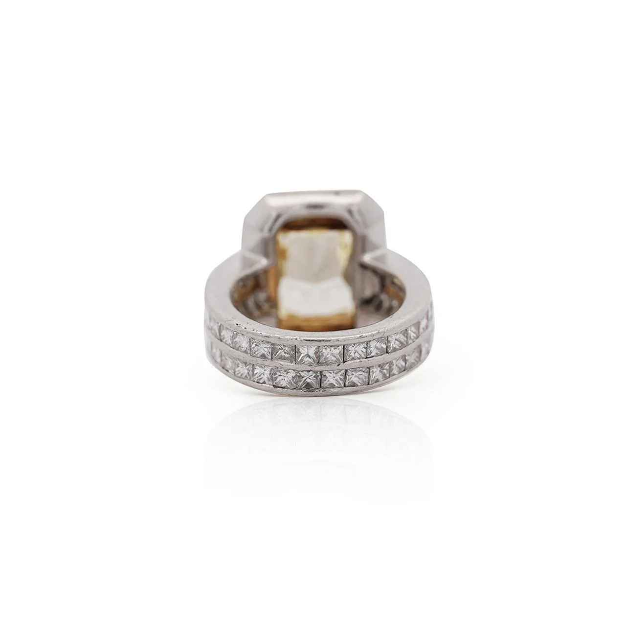 GIA Certified 4.12 Carat Fancy Yellow VS1 Radiant Diamond Halo Engagement Ring - Image 5
