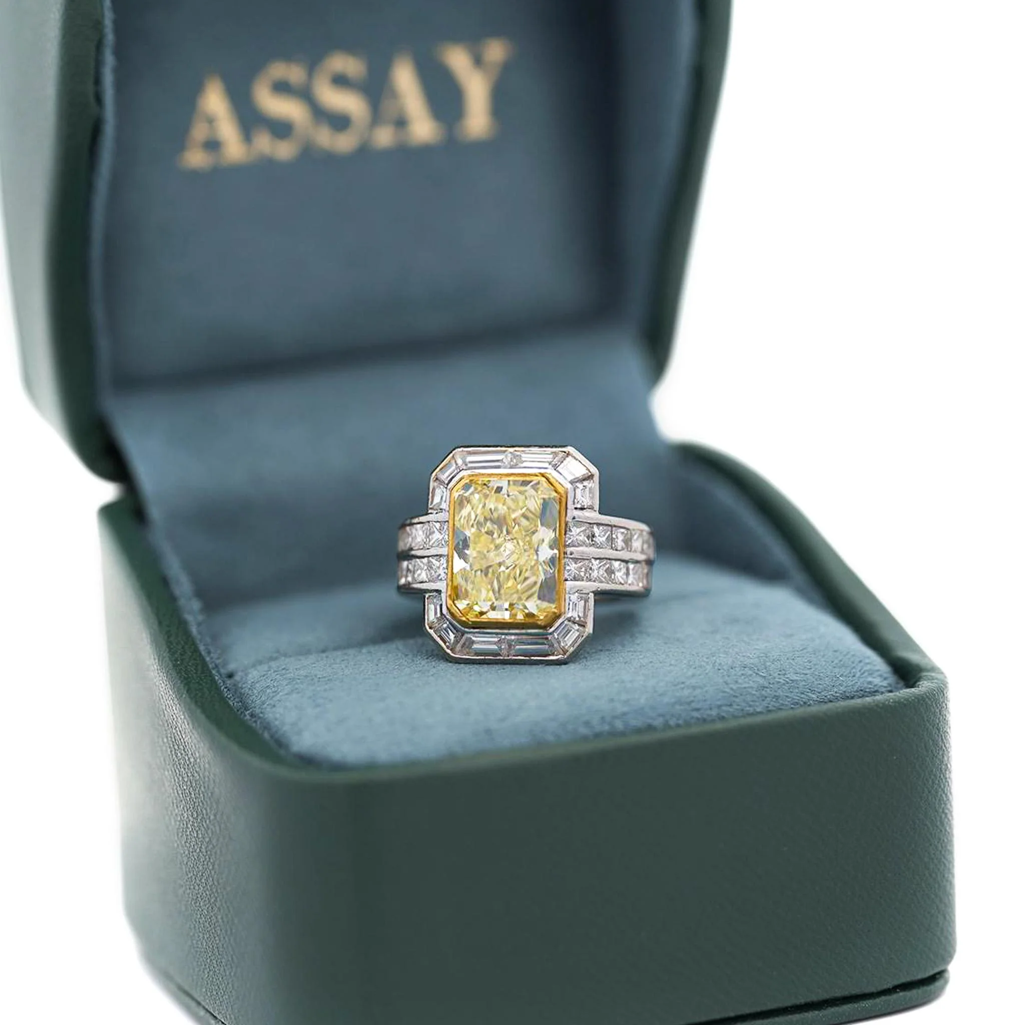 GIA Certified 4.12 Carat Fancy Yellow VS1 Radiant Diamond Halo Engagement Ring - Image 7