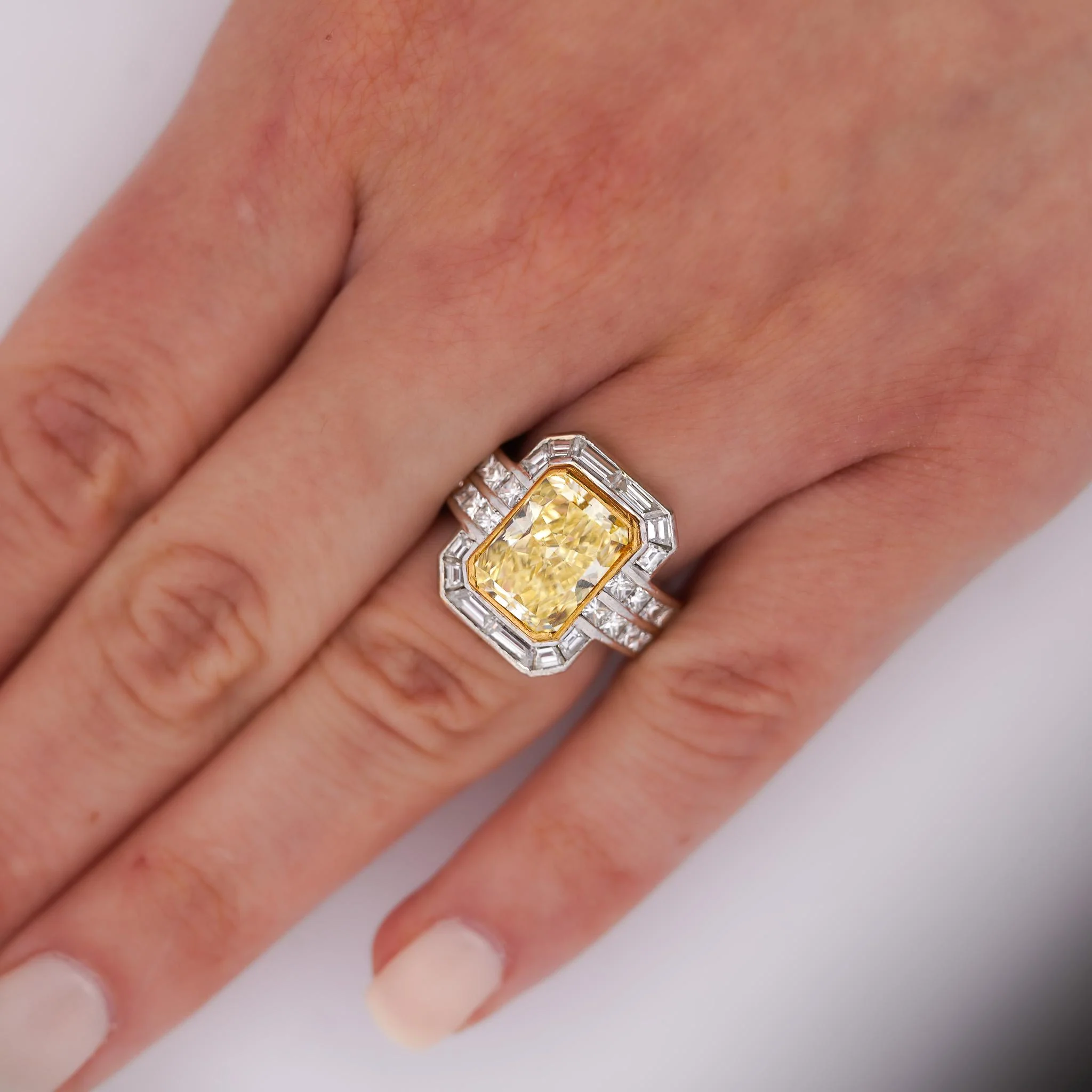 GIA Certified 4.12 Carat Fancy Yellow VS1 Radiant Diamond Halo Engagement Ring - Image 8