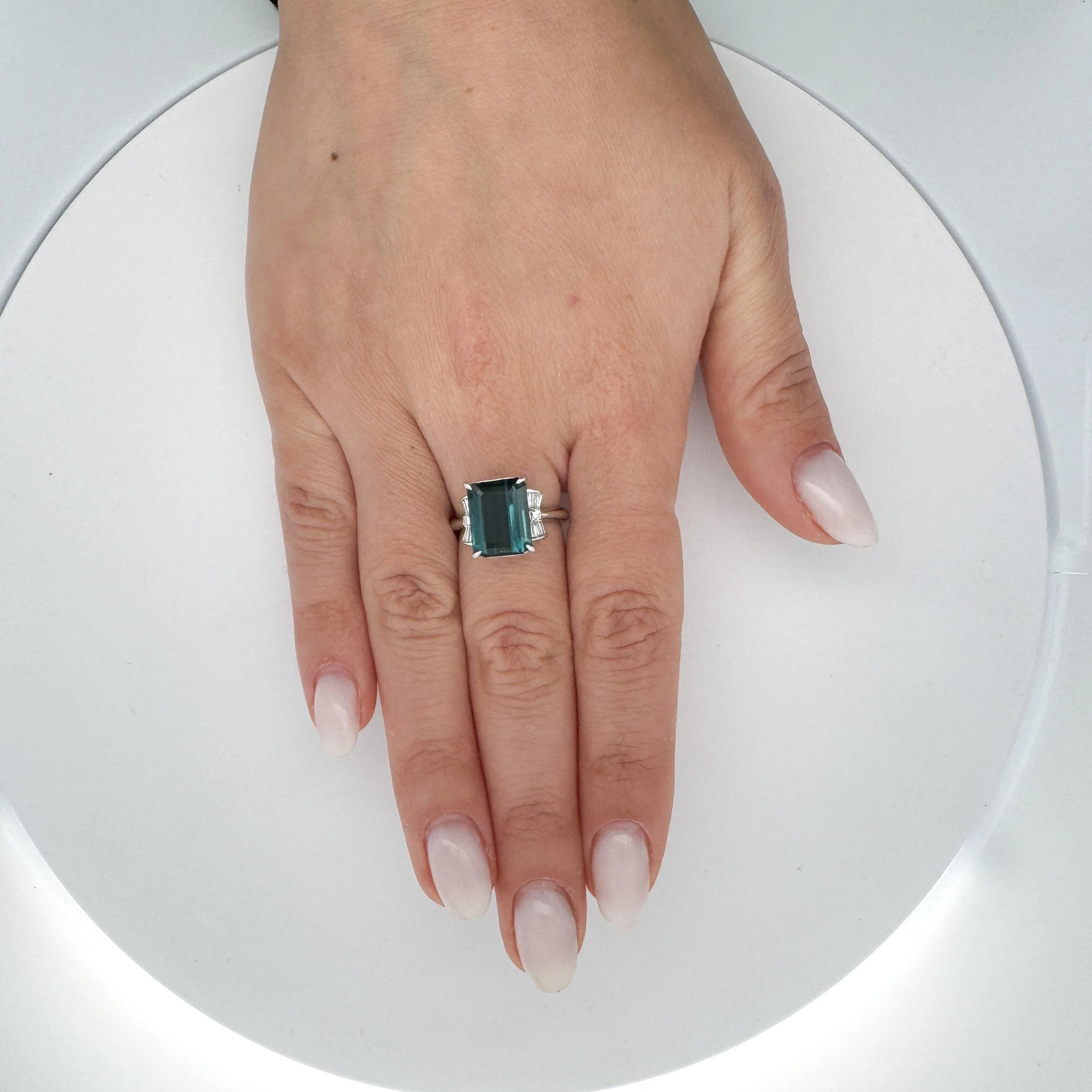 GIA Certified 4.58 Carat Emerald Cut Indicolite Tourmaline Diamond Platinum Ring - Image 8