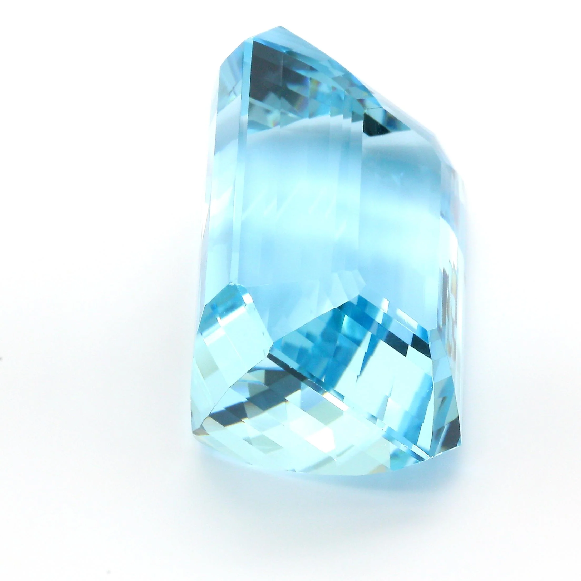 GIA Certified 47.02 Carat Emerald Cut Loose Aquamarine - Image 3