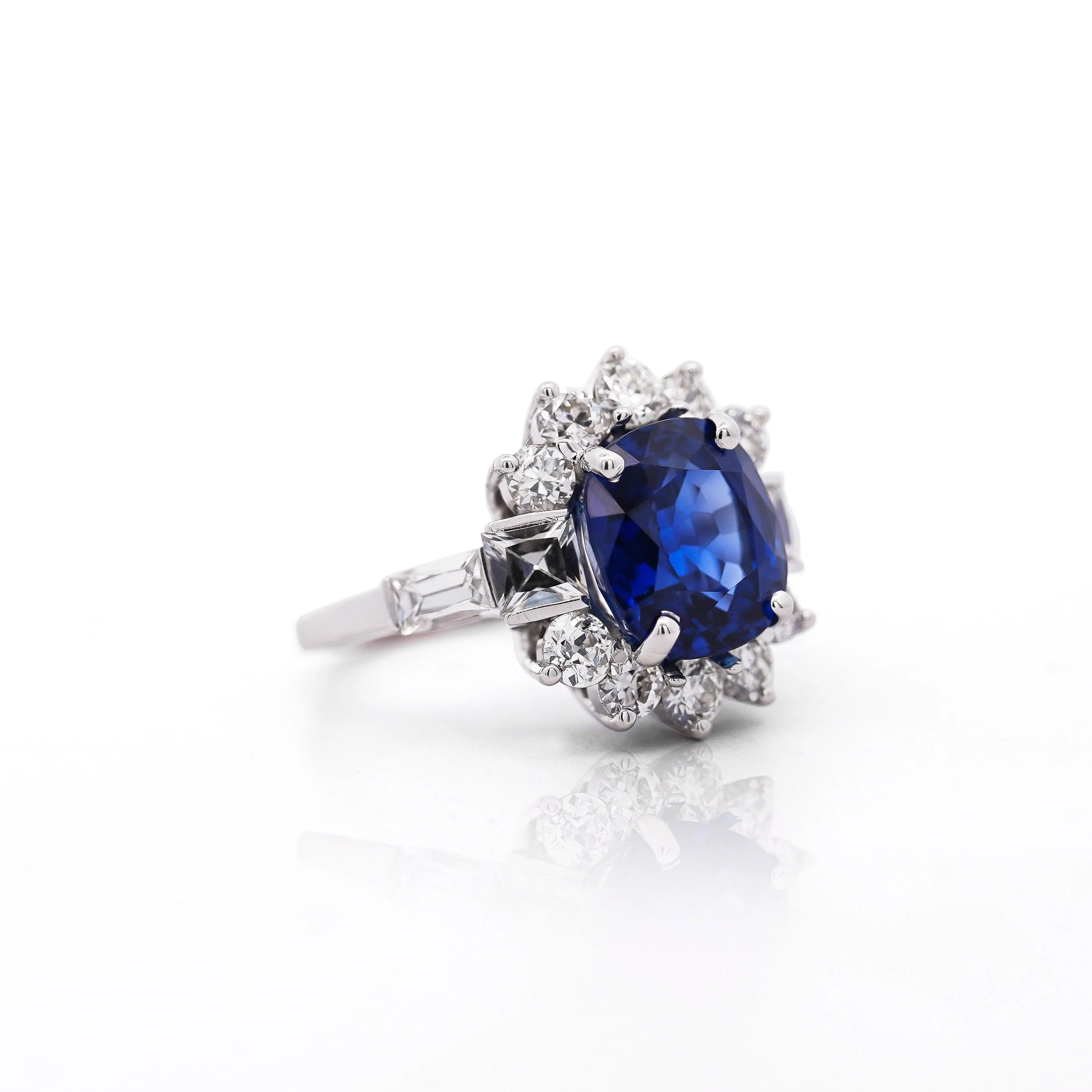 GIA Certified 5.35 Carat Cushion Cut Burma Sapphire Vintage Ring - Image 5
