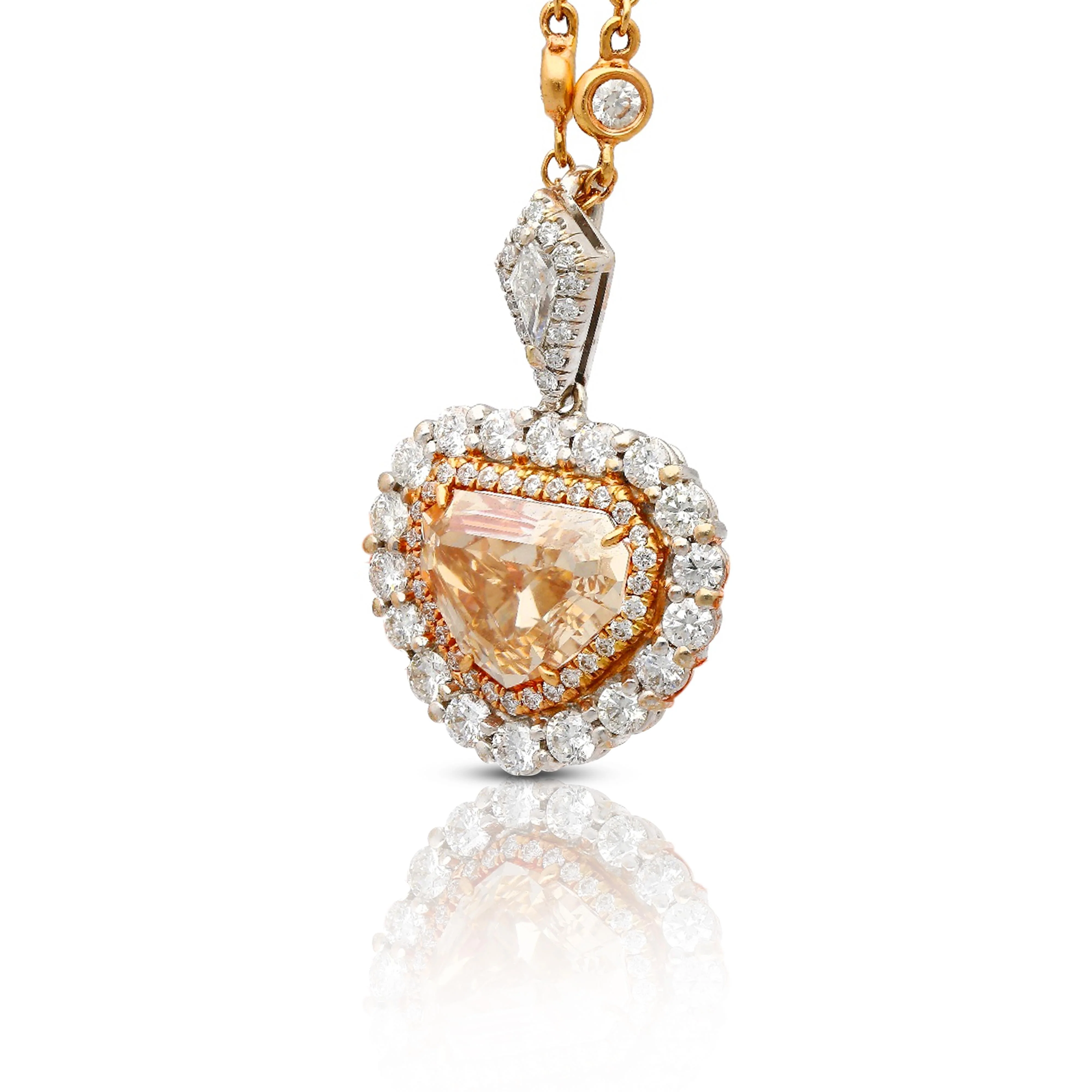 GIA Certified 5.78ct Color Shield Cut Diamond Pendant Necklace - Image 3