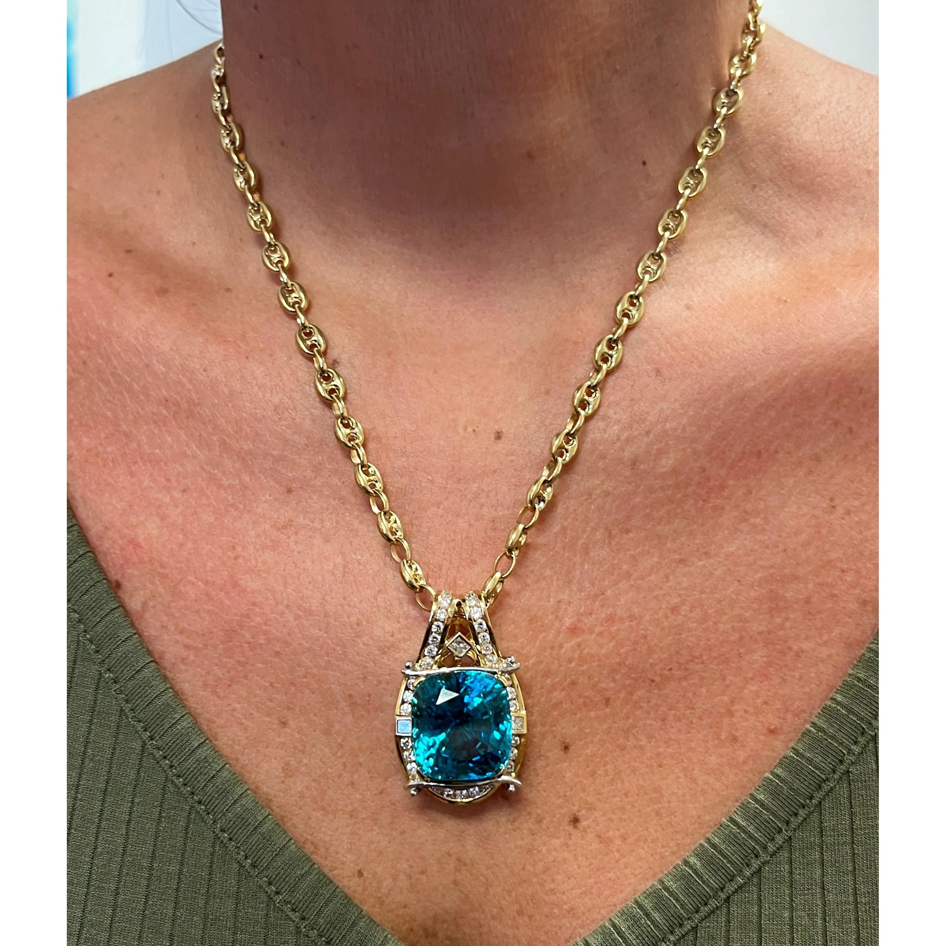 Rare GIA Certified 50 Carat Greenish Blue Zircon Pendant Necklace with Diamonds in Platinum & 18K Yellow Gold - Image 3