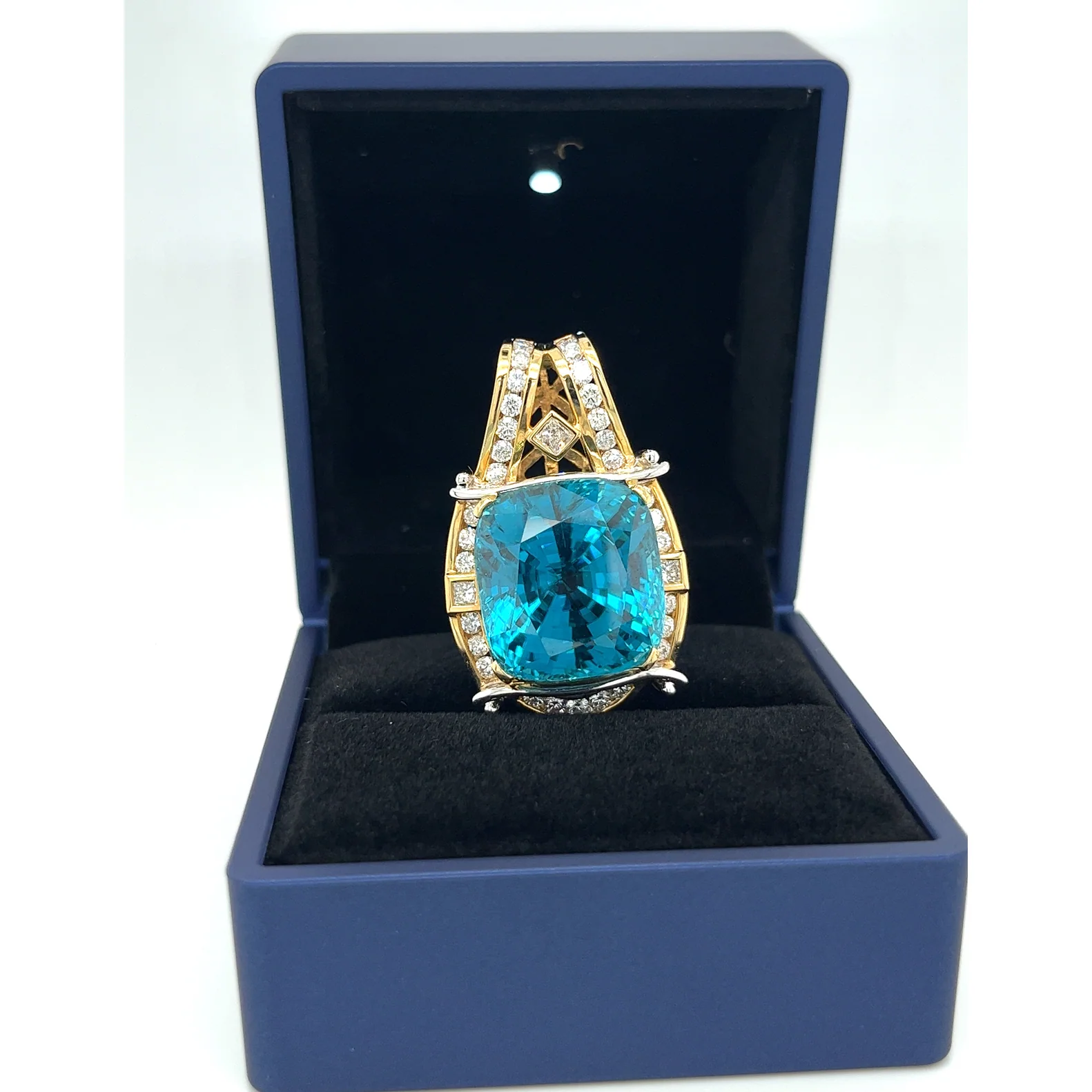 Rare GIA Certified 50 Carat Greenish Blue Zircon Pendant Necklace with Diamonds in Platinum & 18K Yellow Gold - Image 9