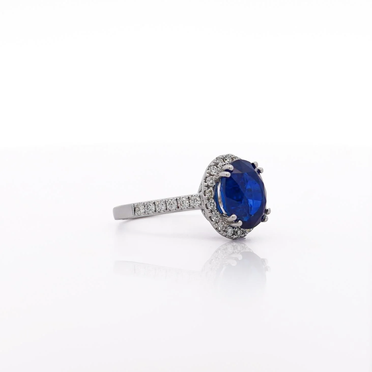 GIA Certified 6.01 Carat Sapphire & Diamond in Halo Engagement Ring - Image 3