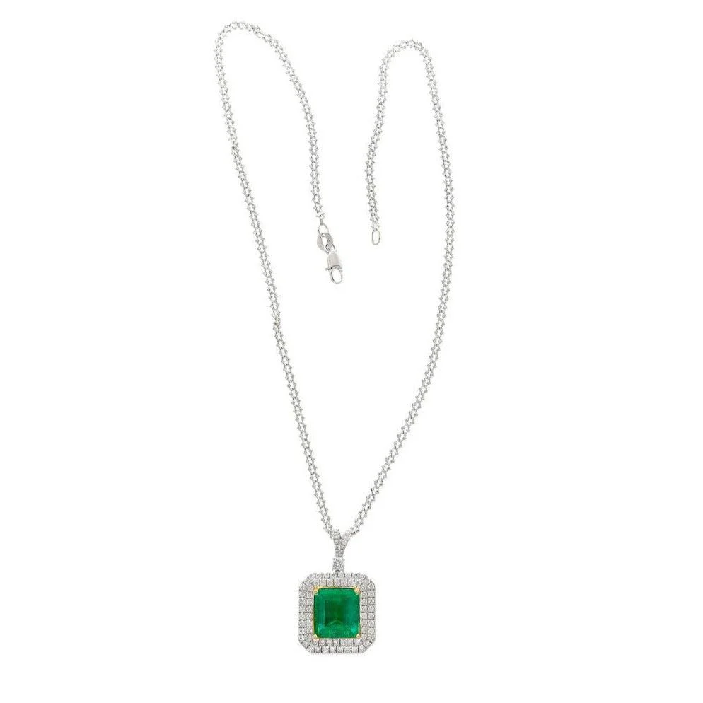 GIA Certified 6.33 Carat Minor Oil Colombian Emerald Necklace in 18K White Gold - Image 2