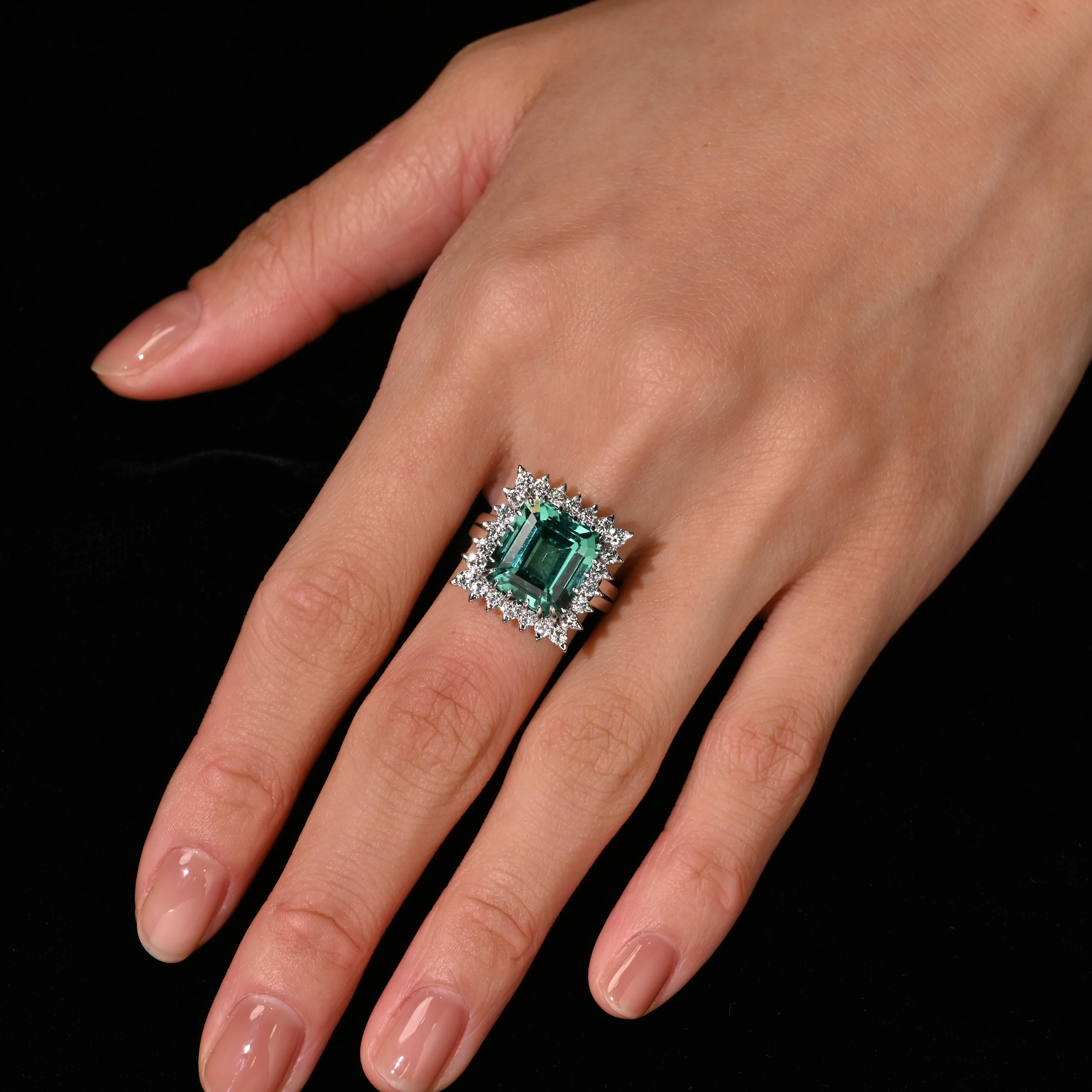 GIA Certified 8.17 Carat Tourmaline and Diamond Halo Square Shape Platinum Ring - Image 8