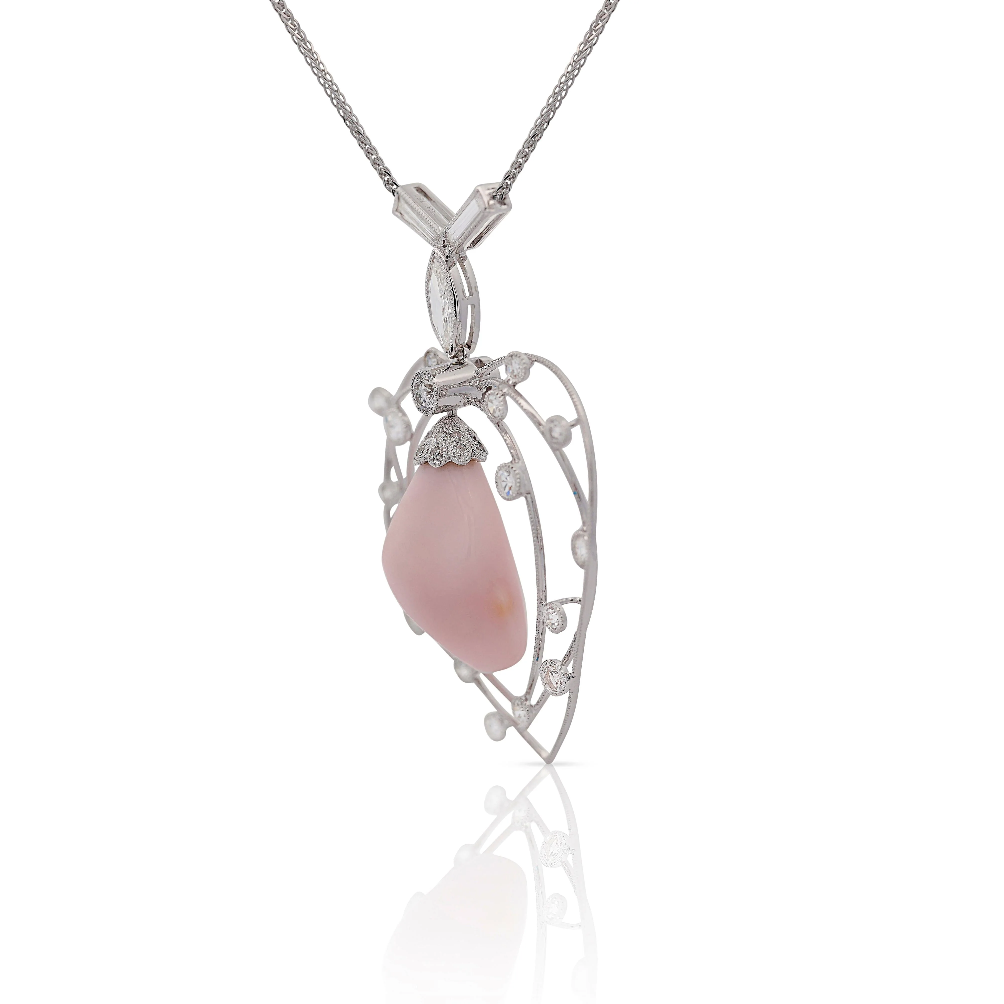 GIA Certified Natural Pink Saltwater Conch Pearl Vintage Necklace - Image 5