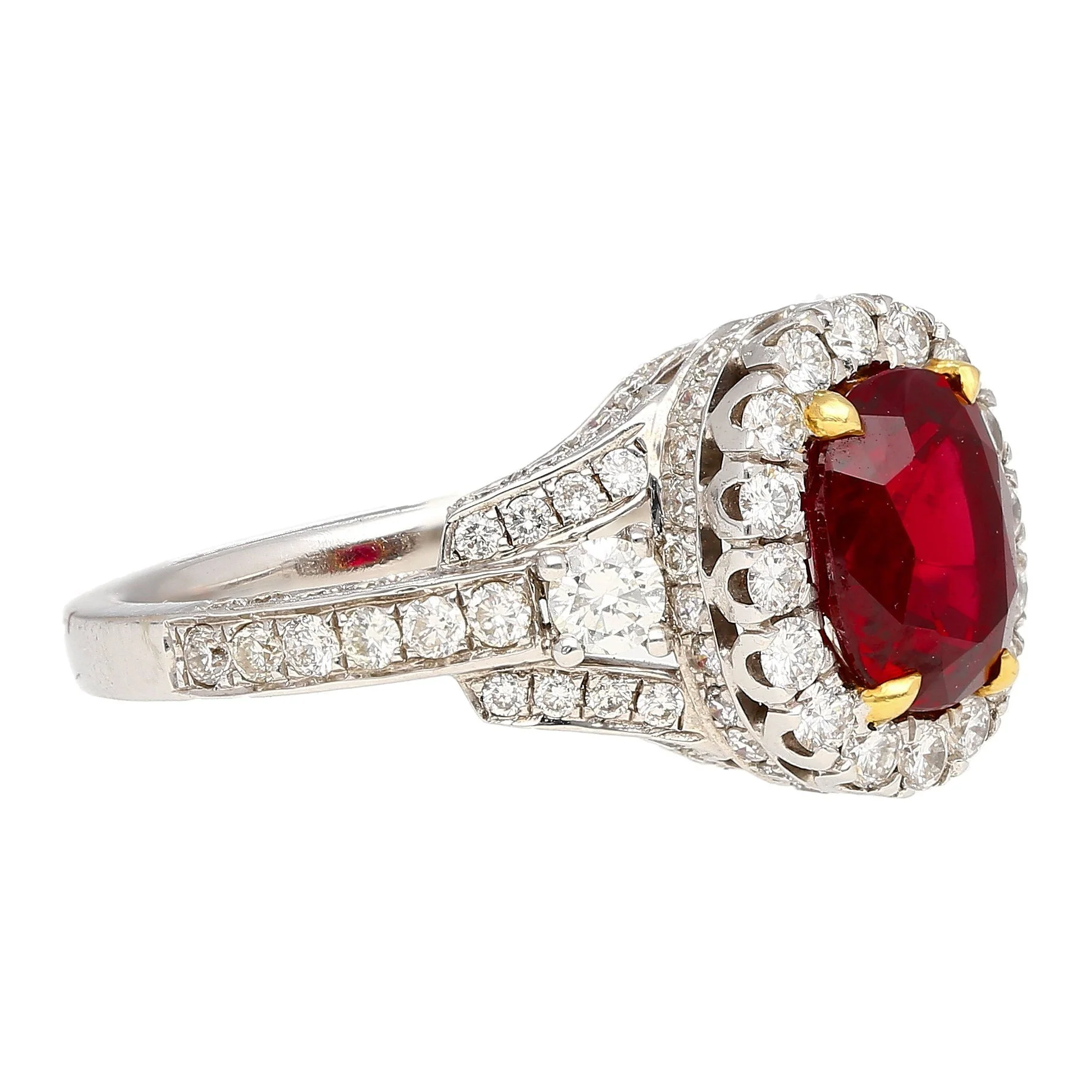 2.20 carat Vivid Red Oval Cut Ruby & Diamond Retro Regal Style Vintage Ring - Image 4