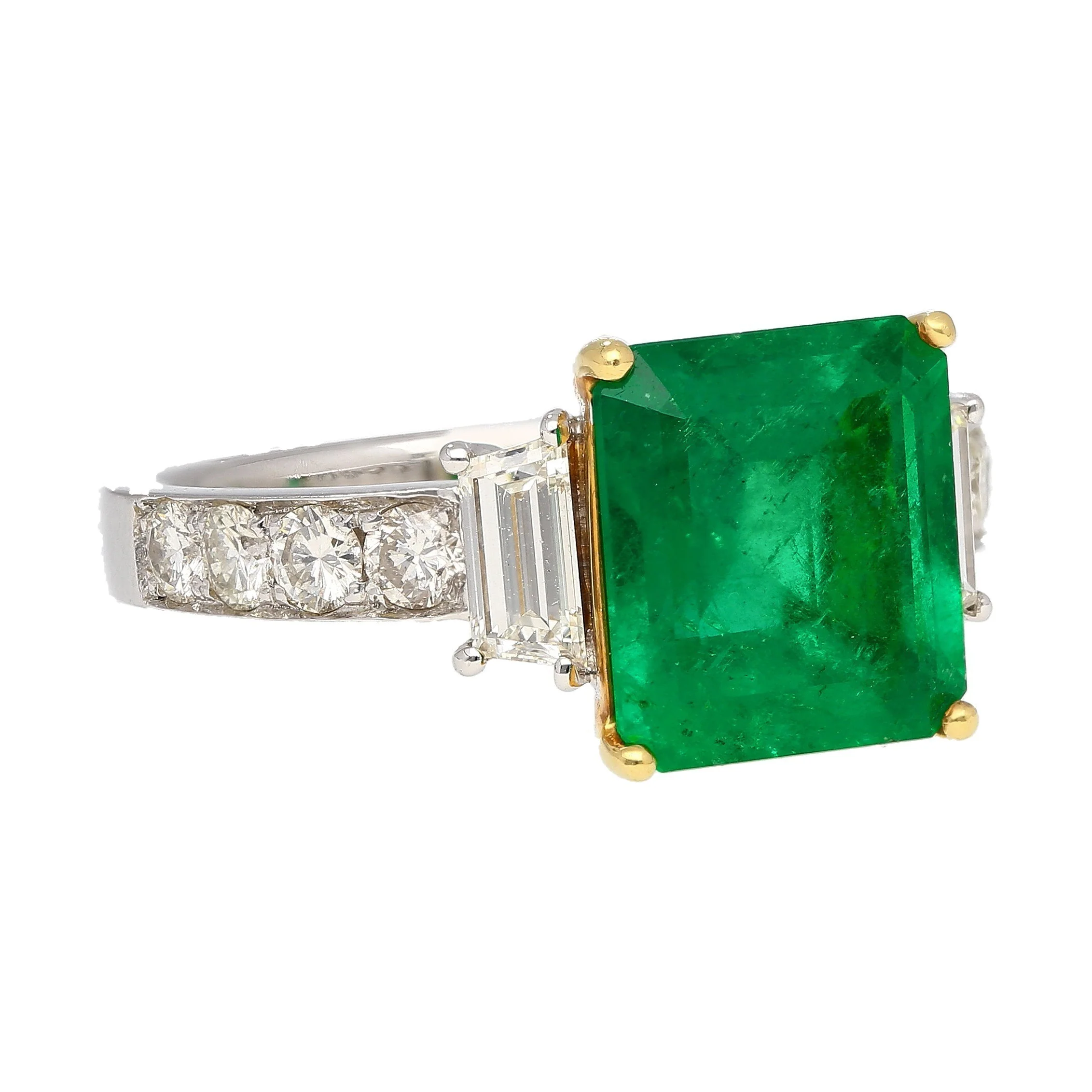 GRS Certified 3.16 Carat Vivid Green Minor Oil Colombia Emerald and Diamond 18K Ring | GRS Appendix. - Image 2