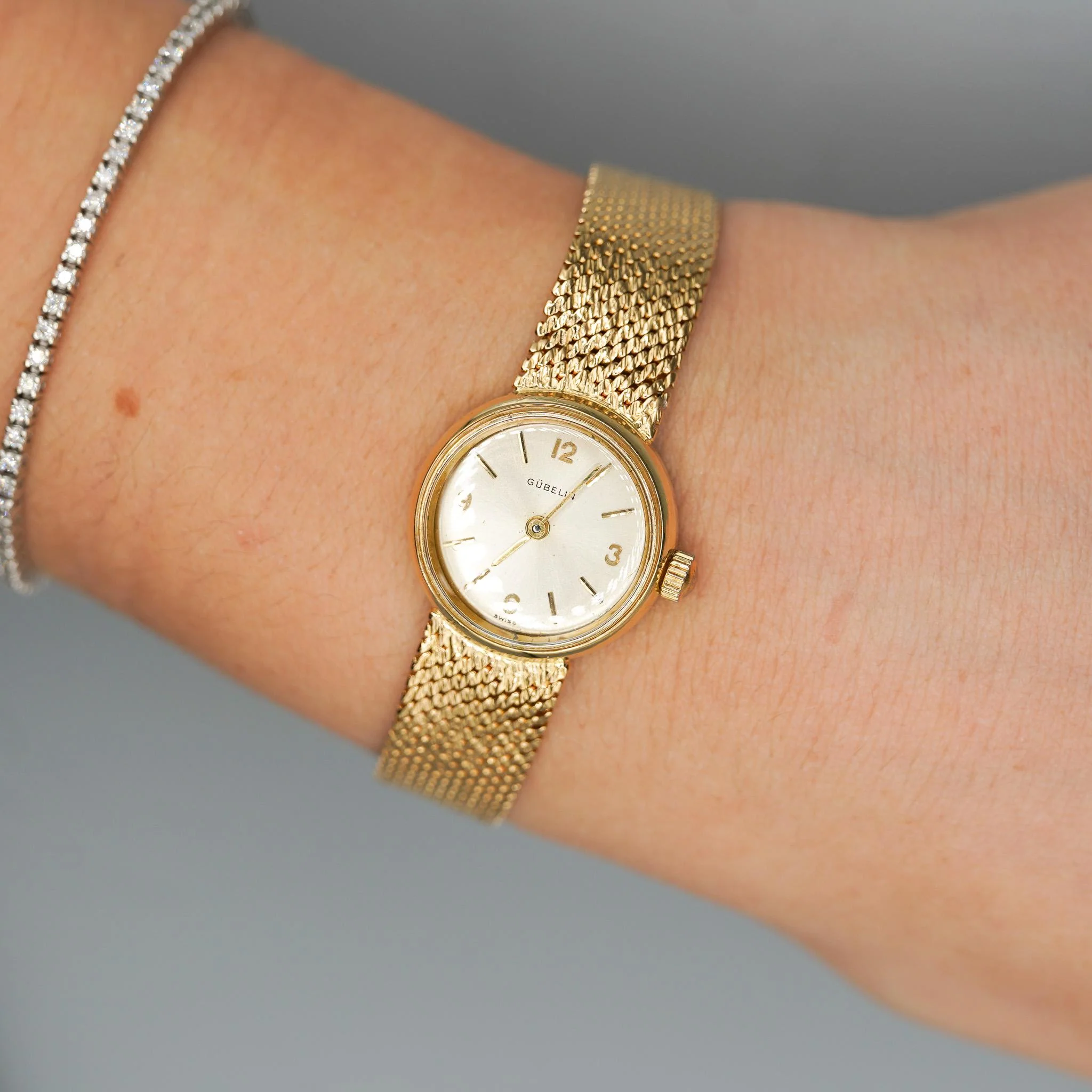 Gübelin 18K Gold Champagne Dial Mesh Bracelet Ladies Watch - Image 2