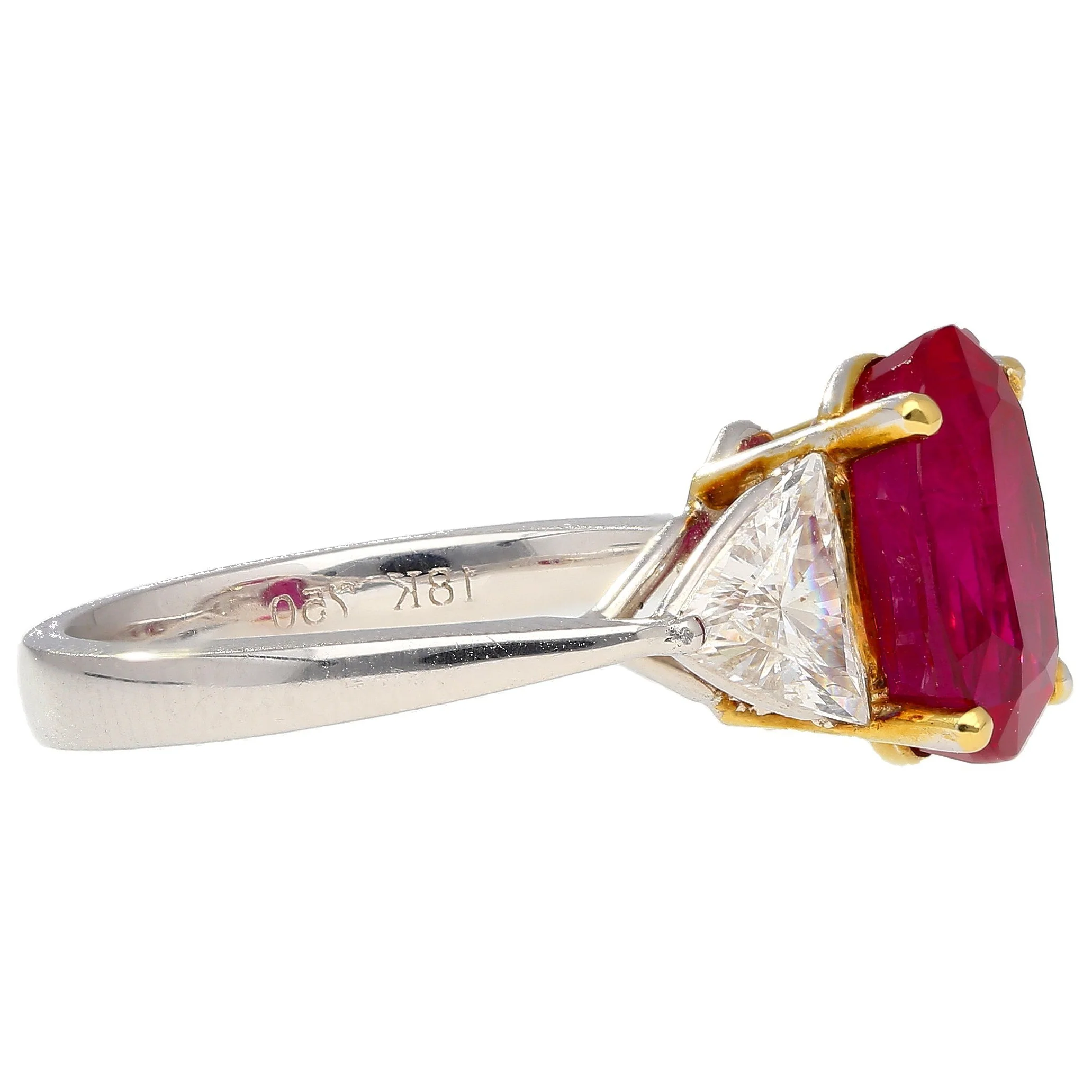Gubelin Certified 4.47 Oval Cut Ruby with Trillion Cut Diamond Sides in 18K White Gold Ring - Image 5