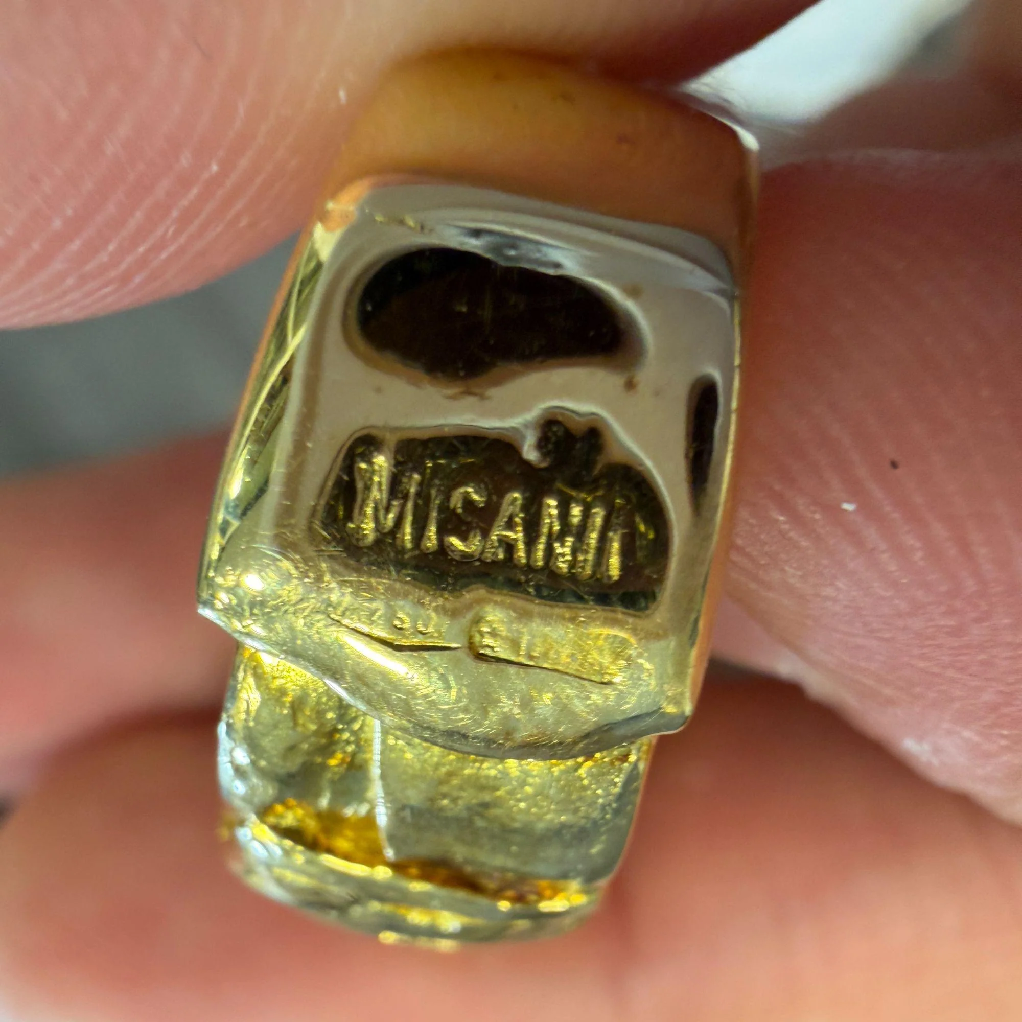 IGI 4.22 Carat Lab Cushion Diamond Misani 18K Gold Bark Texture Ring - Image 10
