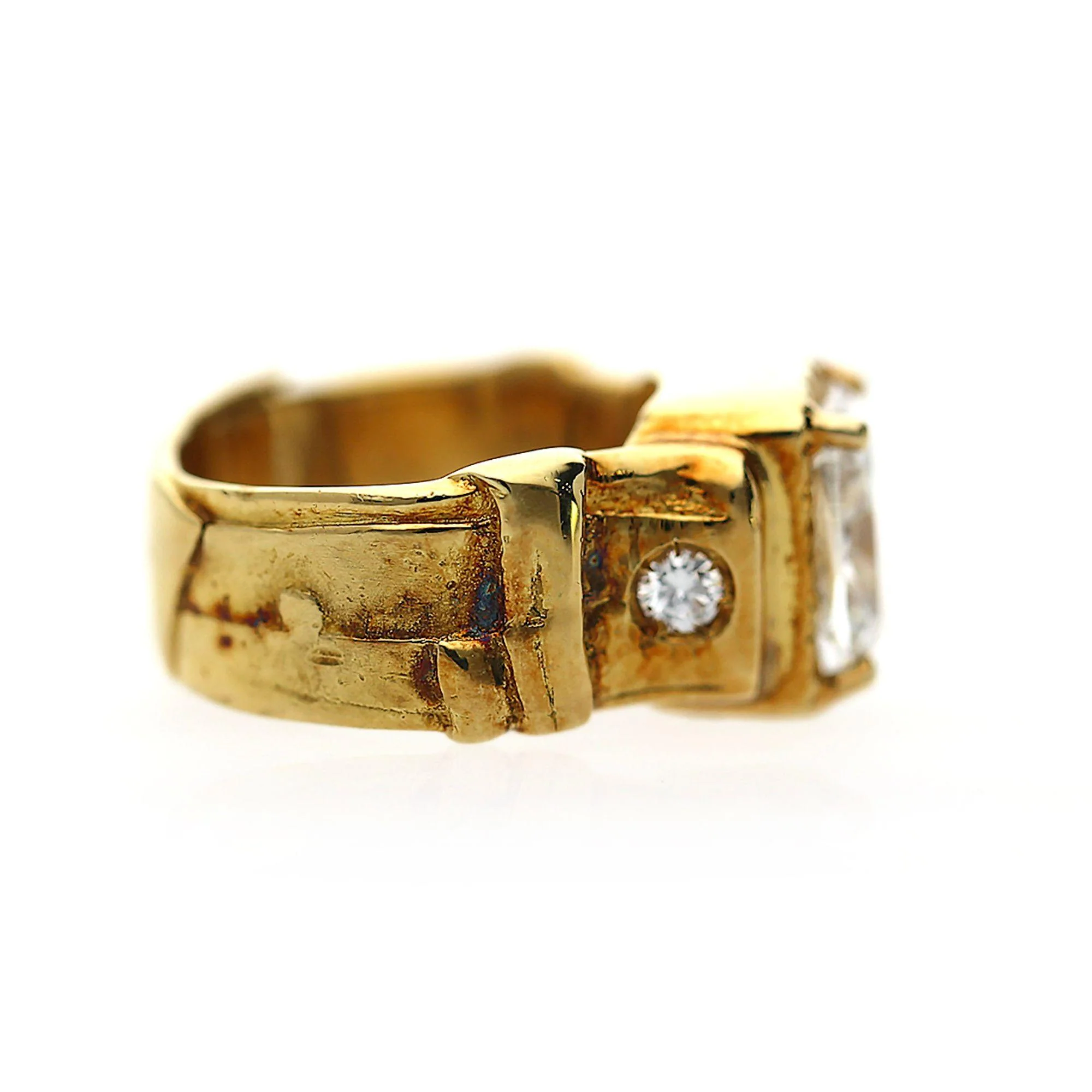 IGI 4.22 Carat Lab Cushion Diamond Misani 18K Gold Bark Texture Ring - Image 5
