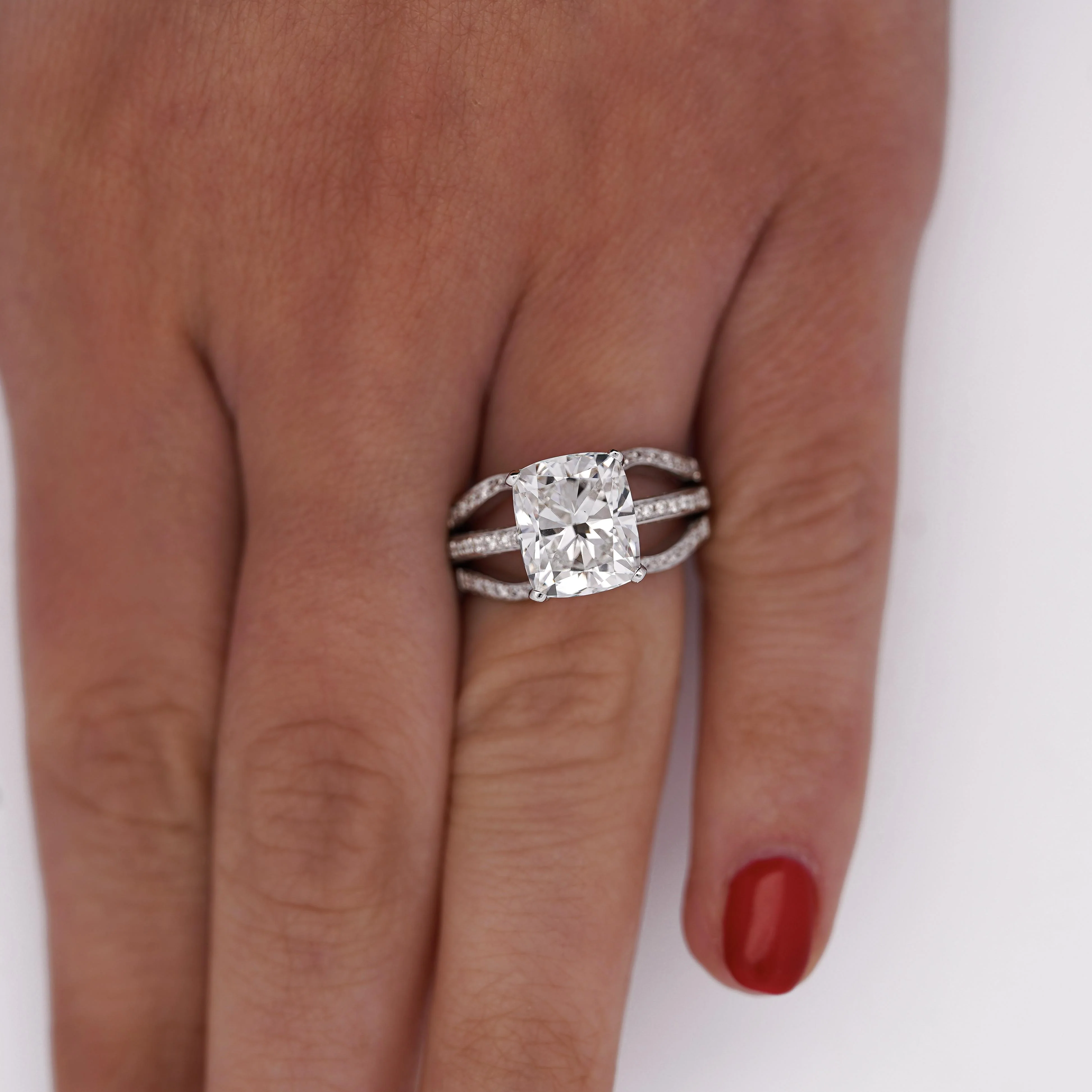 IGI Cert. 4.04 Carat Cushion Lab Grown Diamond Triple Band Engagement Ring - Image 4