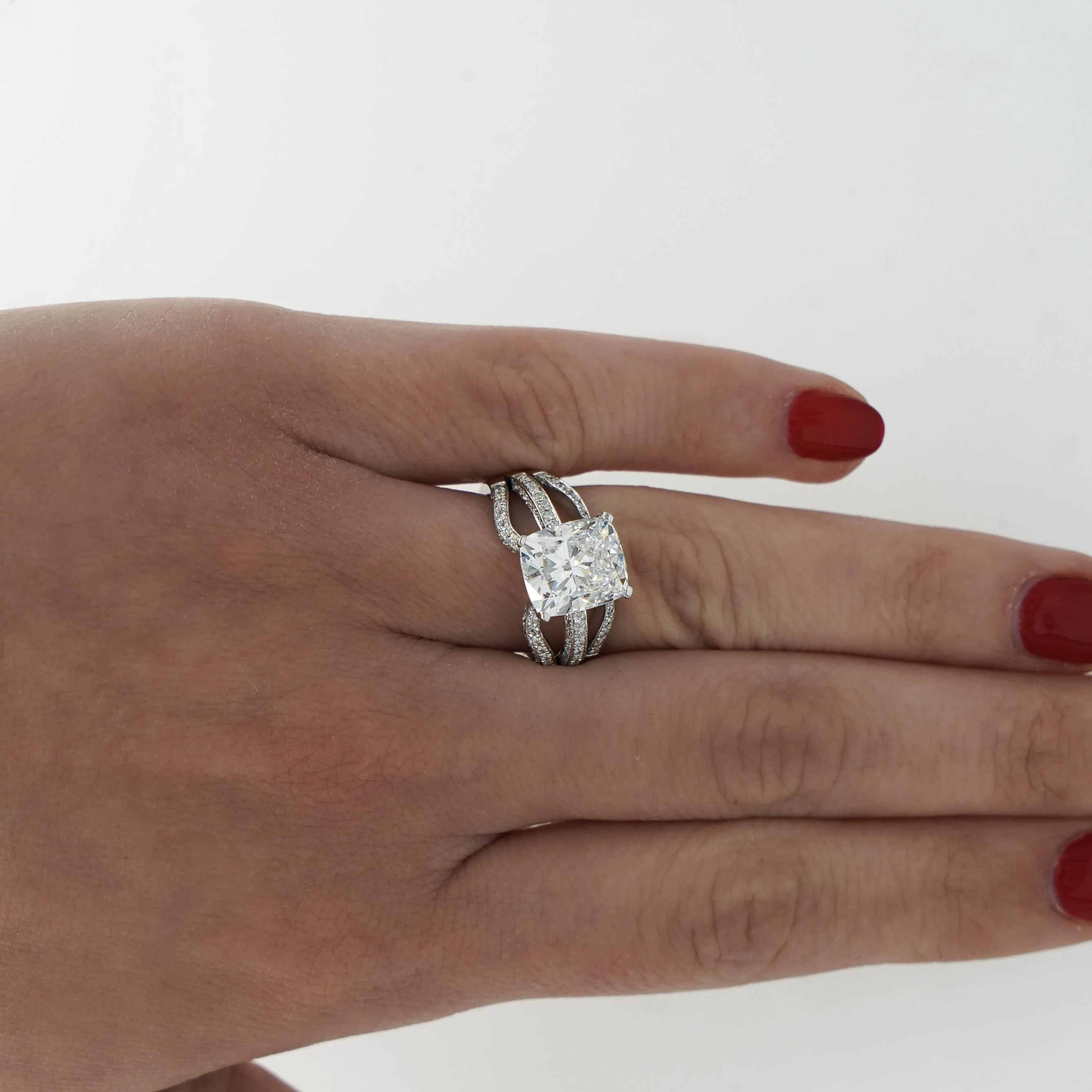 IGI Cert. 4.04 Carat Cushion Lab Grown Diamond Triple Band Engagement Ring - Image 7